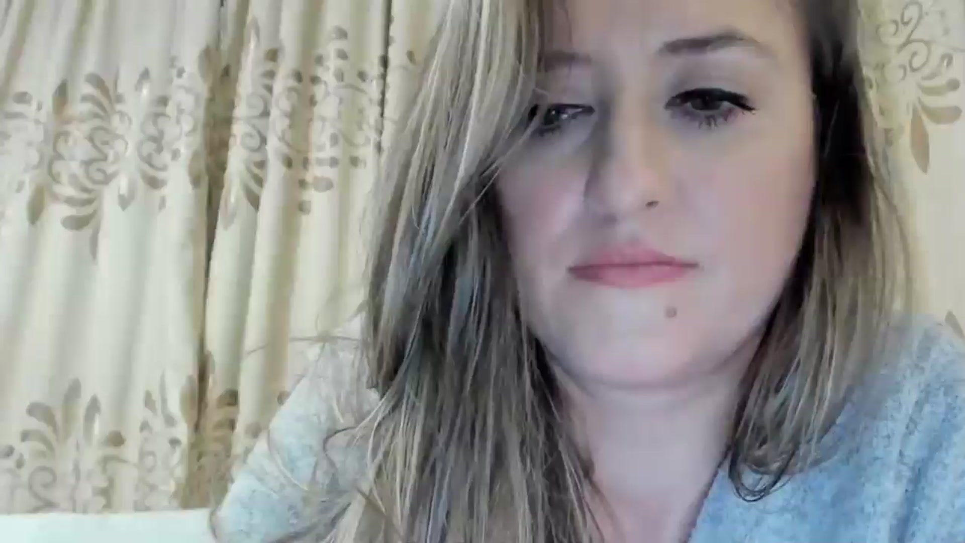 Gallery image thumbnail from BestDream's myfreecams stream on, 01/10/2025, 23:52 image 18 of 20