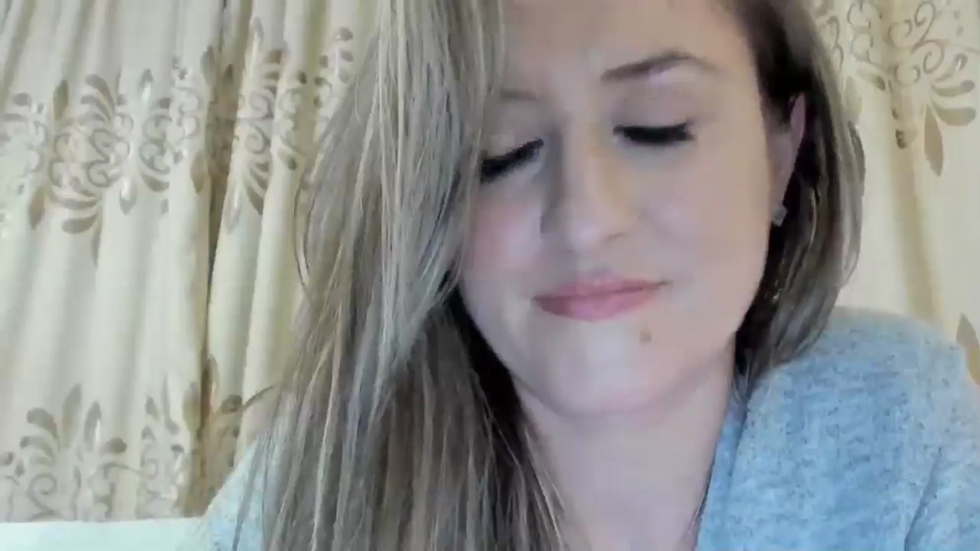 Gallery image thumbnail from BestDream's myfreecams stream on, 01/10/2025, 23:52 image 9 of 20