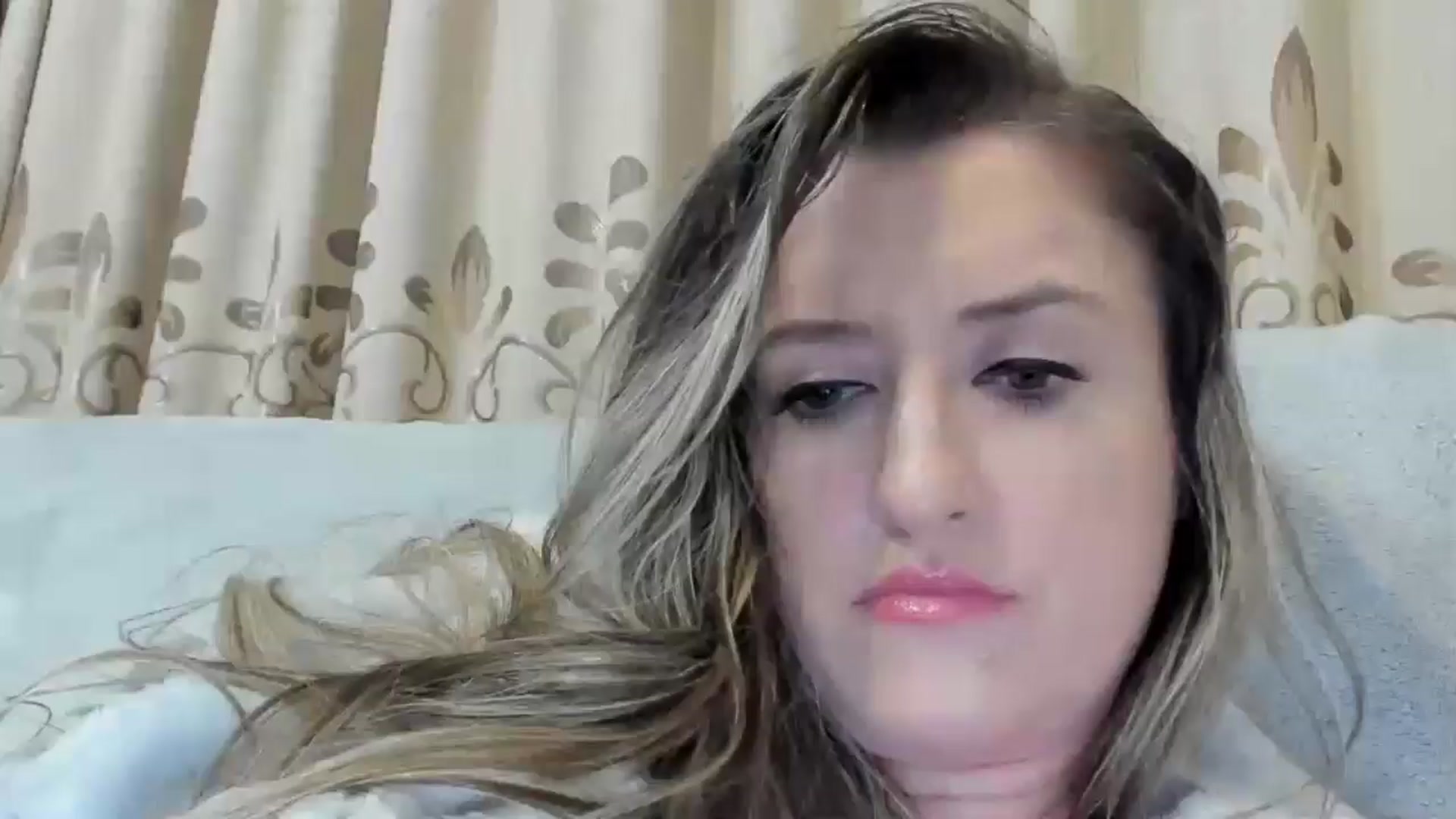 Gallery image thumbnail from BestDream's myfreecams stream on, 01/15/2025, 23:26 image 5 of 20