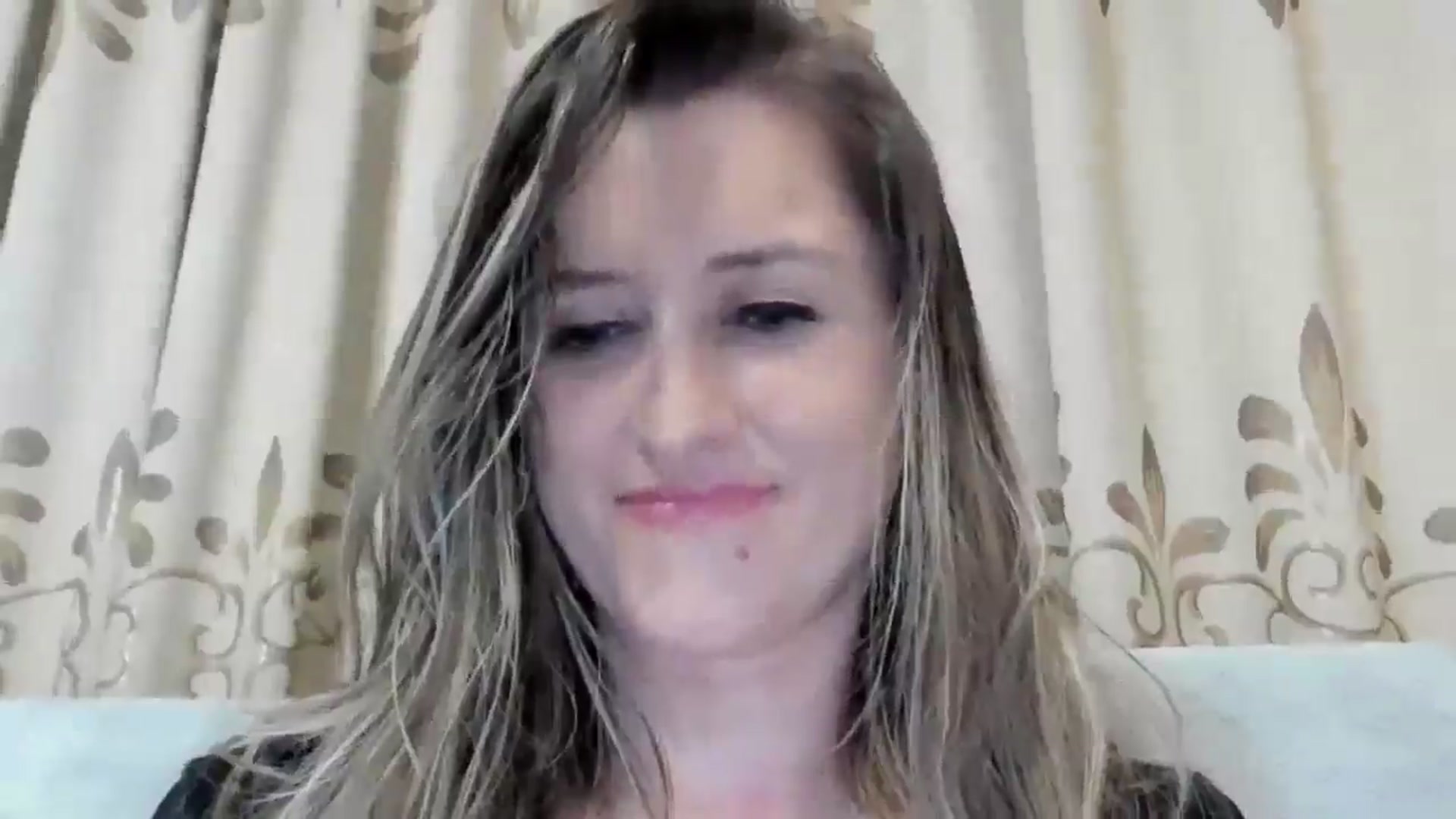 Gallery image thumbnail from BestDream's myfreecams stream on, 01/16/2025, 23:07 image 15 of 20