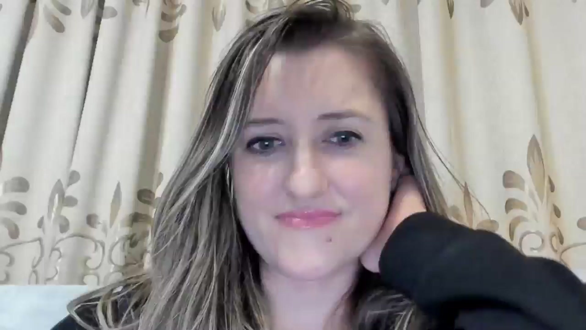 Gallery image thumbnail from BestDream's myfreecams stream on, 01/16/2025, 23:39 image 19 of 20