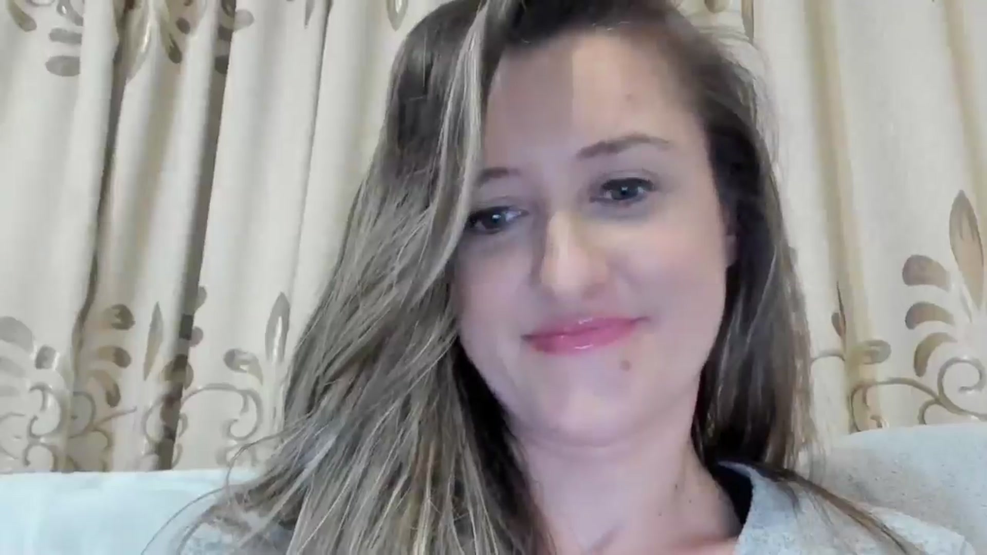 Gallery image thumbnail from BestDream's myfreecams stream on, 01/22/2025, 24:23 image 18 of 20