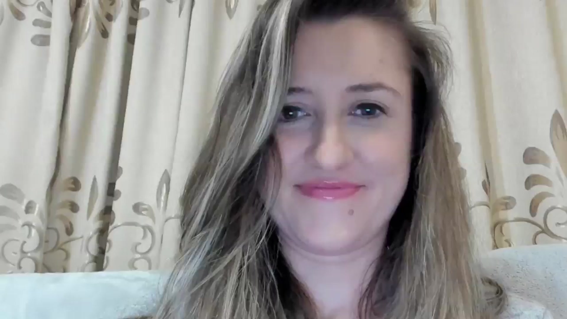 Gallery image thumbnail from BestDream's myfreecams stream on, 01/22/2025, 24:23 image 14 of 20