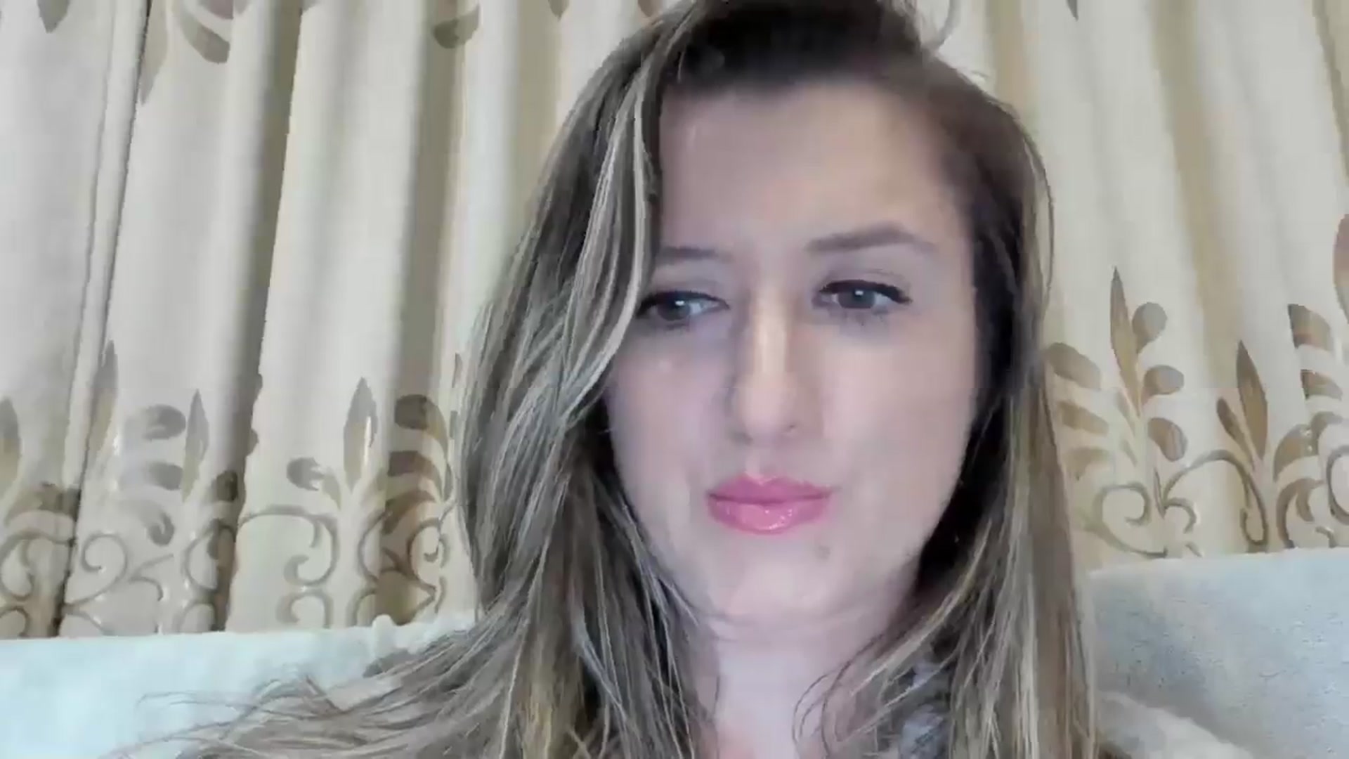 Gallery image thumbnail from BestDream's myfreecams stream on, 01/22/2025, 23:18 image 2 of 20