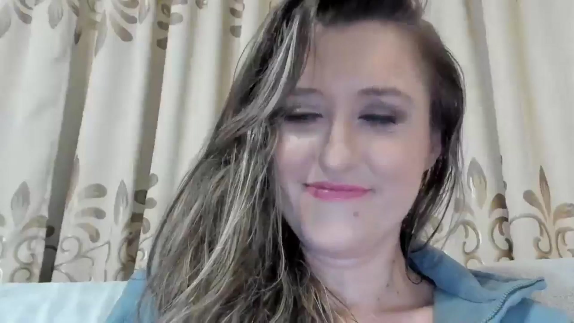 Gallery image thumbnail from BestDream's myfreecams stream on, 01/24/2025, 16:57 image 17 of 20