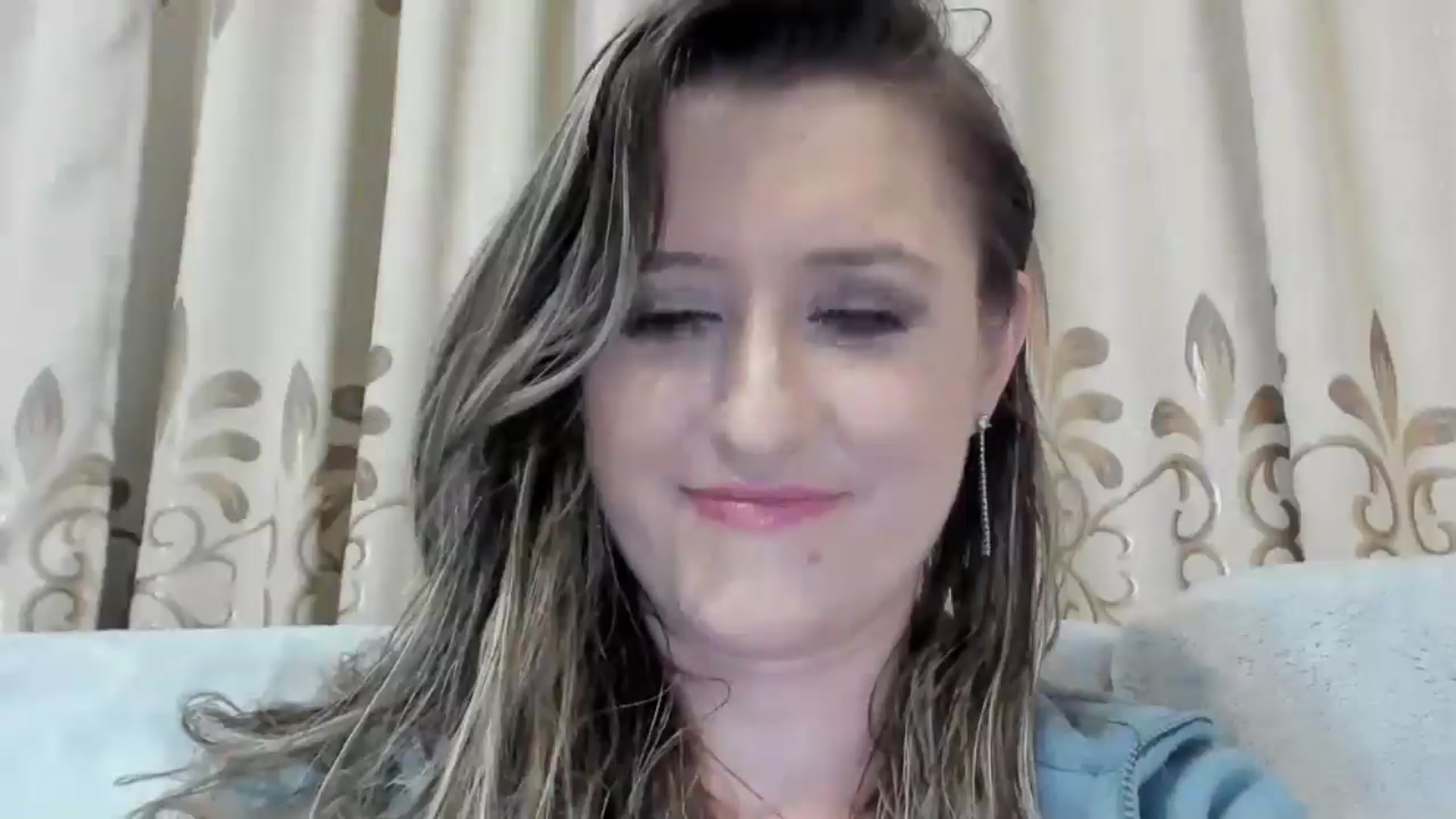 Gallery image thumbnail from BestDream's myfreecams stream on, 01/24/2025, 19:00 image 6 of 20