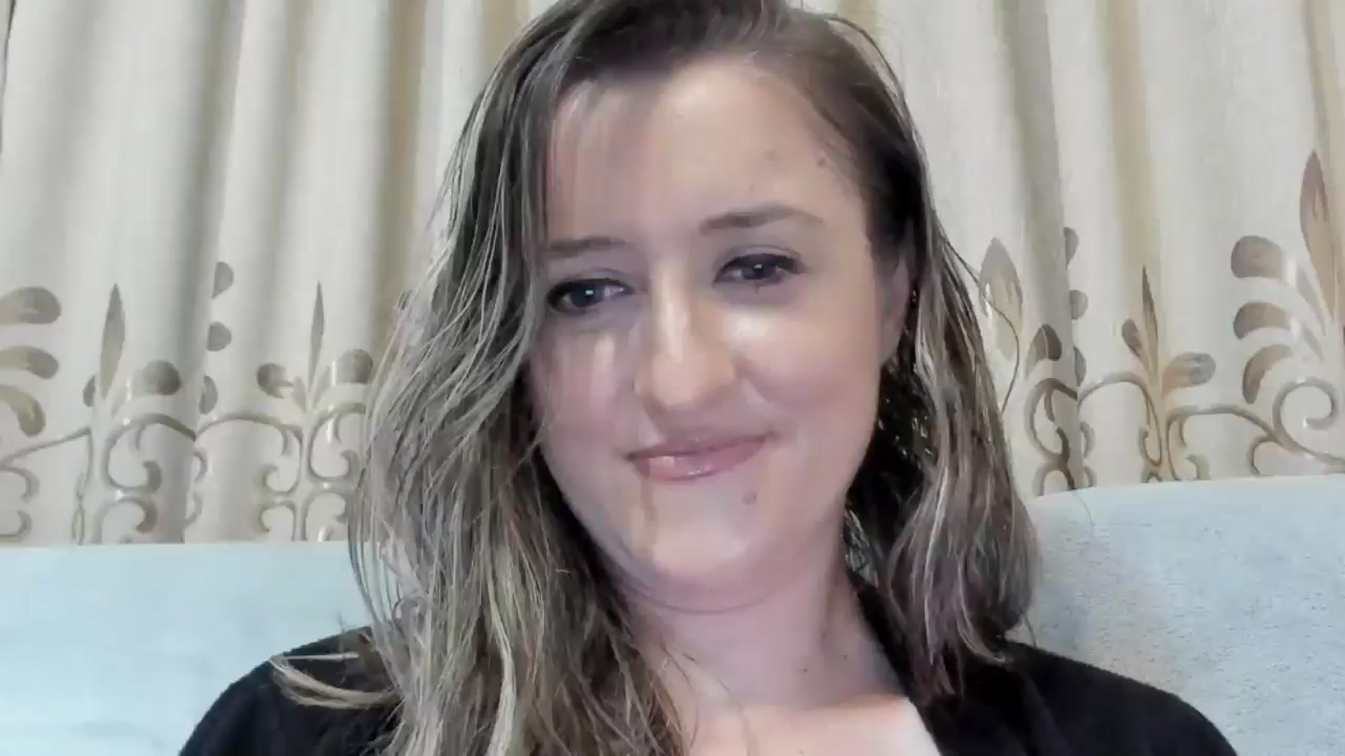 Gallery image thumbnail from BestDream's myfreecams stream on, 01/26/2025, 01:50 image 4 of 20