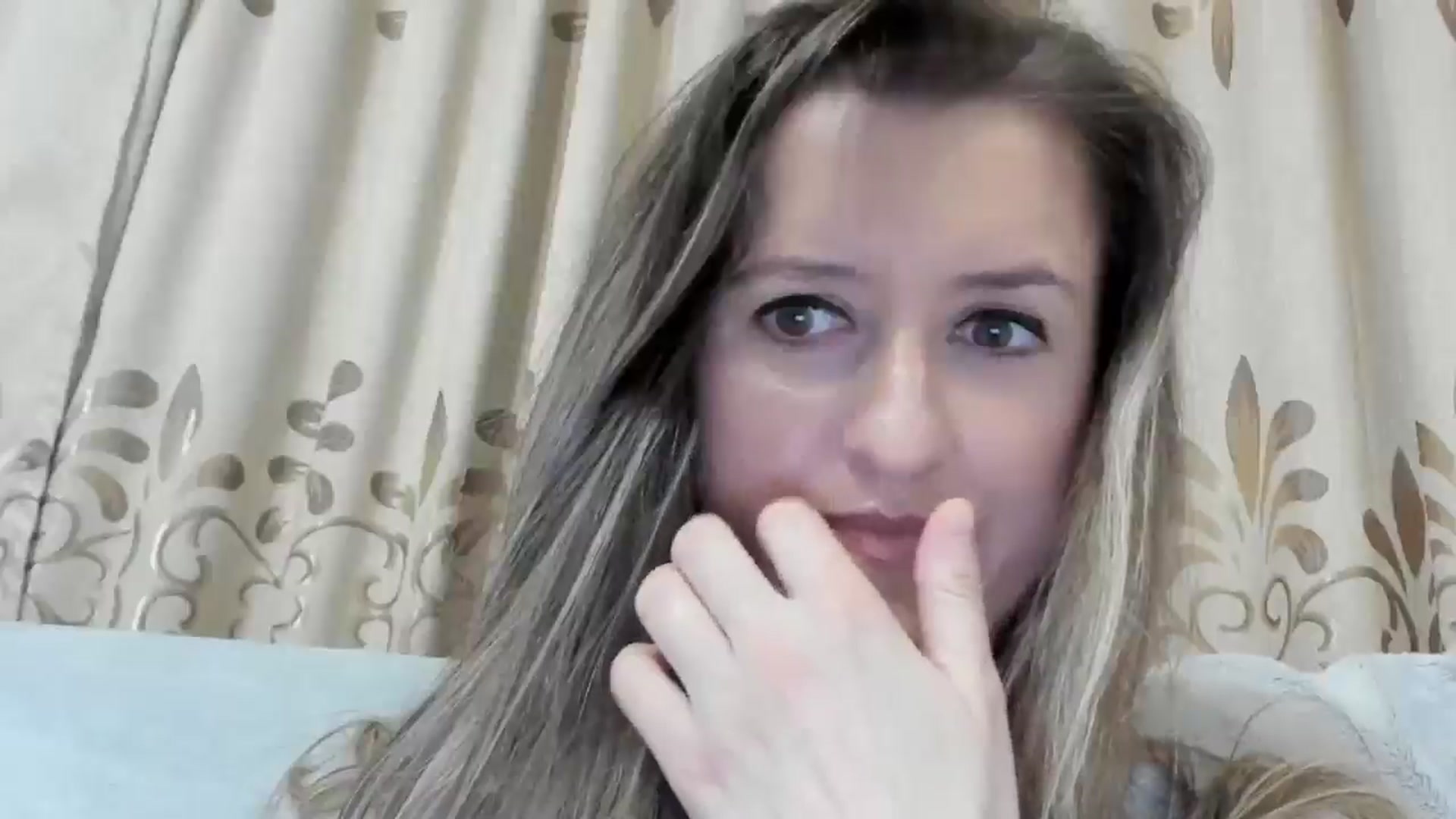 Gallery image thumbnail from BestDream's myfreecams stream on, 01/27/2025, 24:13 image 5 of 20