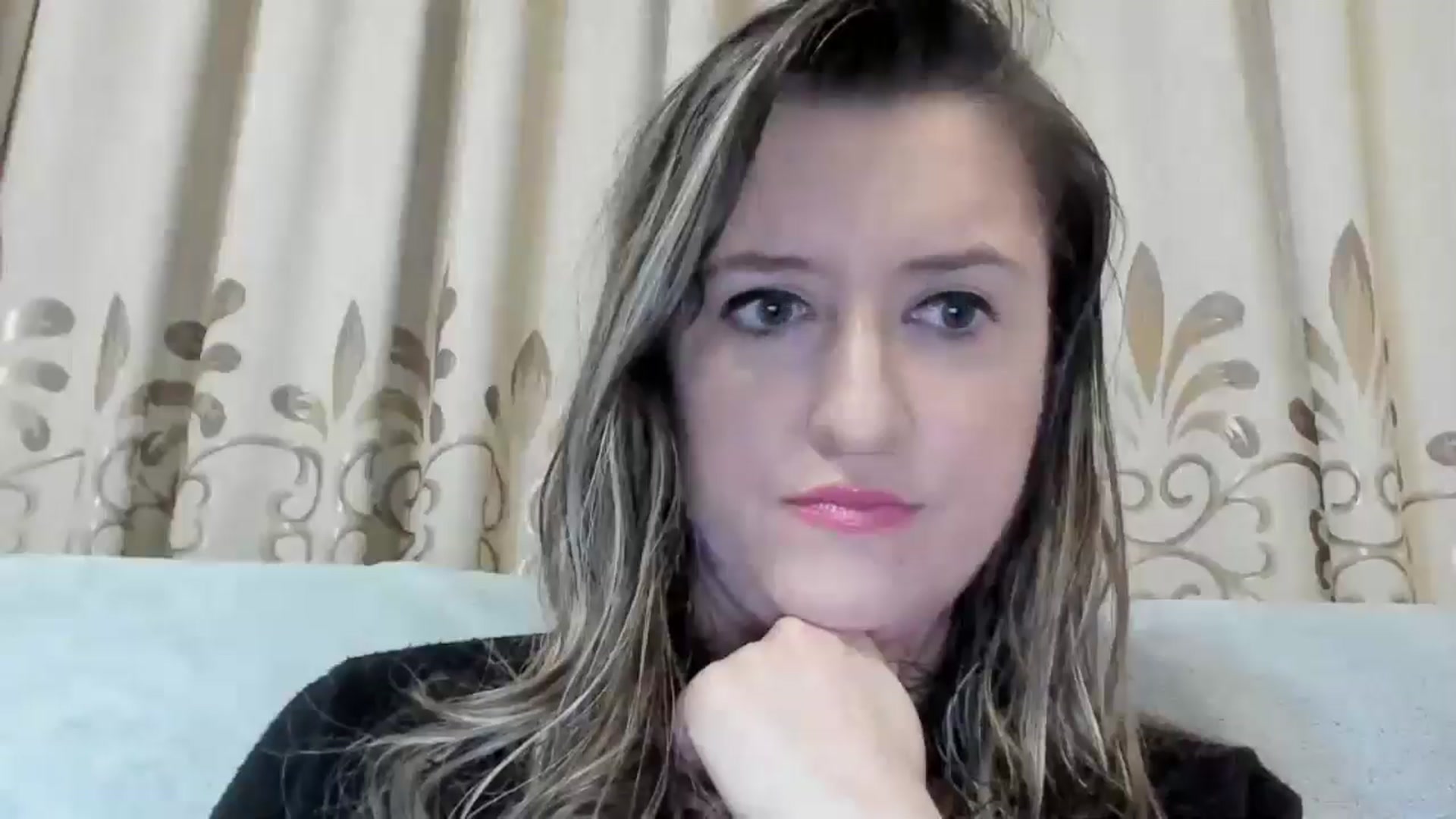 Gallery image thumbnail from BestDream's myfreecams stream on, 01/31/2025, 24:48 image 18 of 20