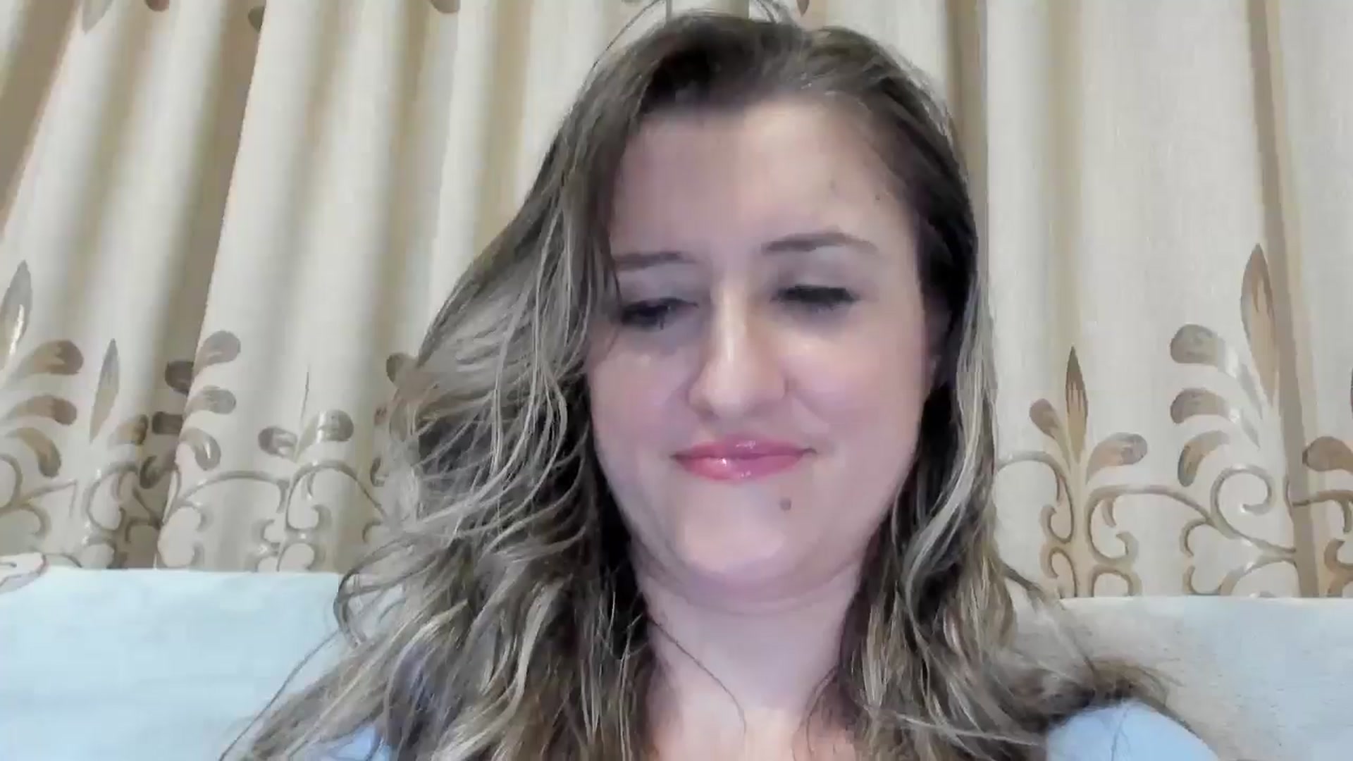 Gallery image thumbnail from BestDream's myfreecams stream on, 02/05/2025, 24:37 image 16 of 20