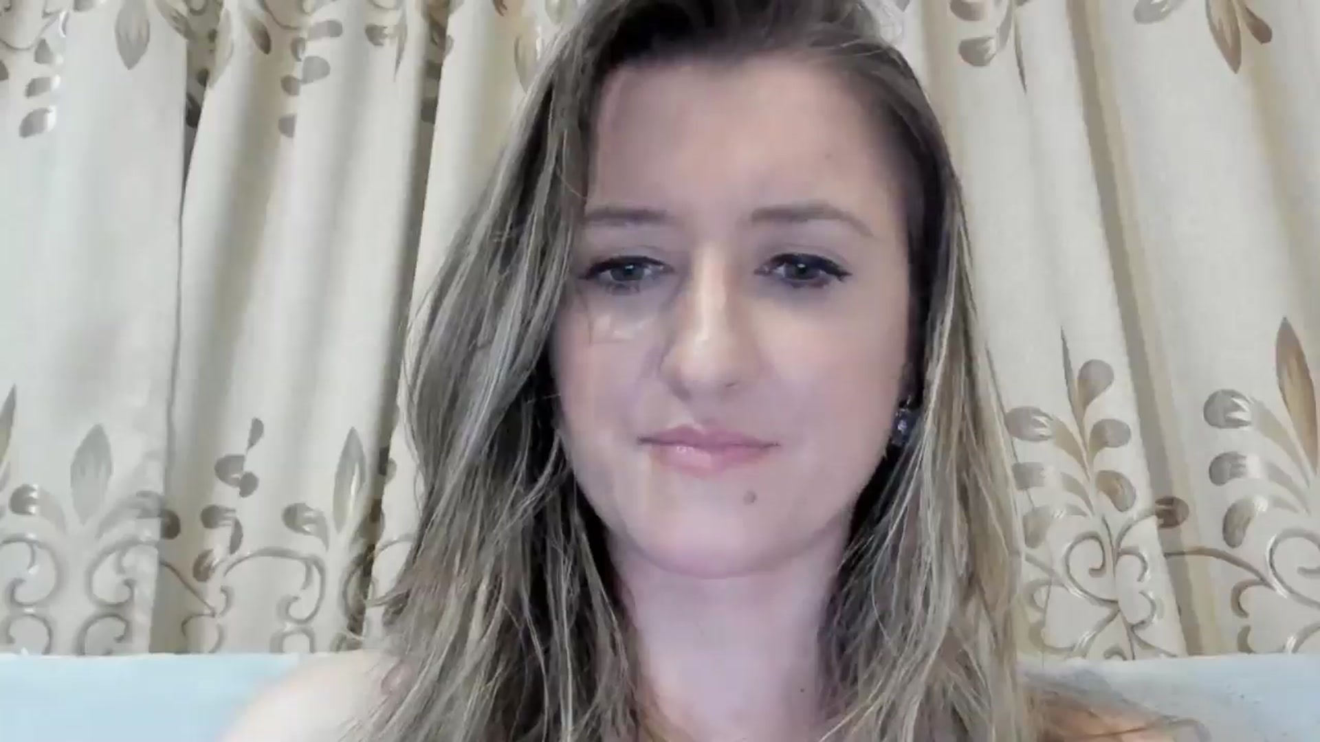 Gallery image thumbnail from BestDream's myfreecams stream on, 02/11/2025, 20:24 image 15 of 20