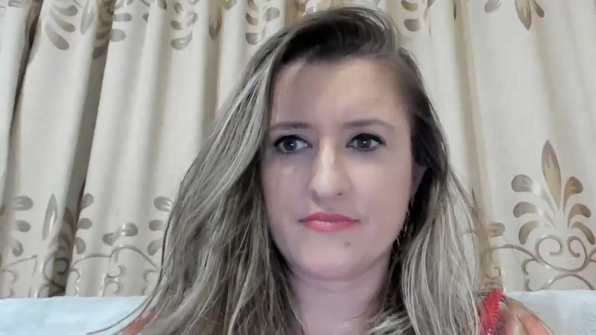 Gallery image thumbnail from BestDream's myfreecams stream on, 02/13/2025, 21:17 image 4 of 20