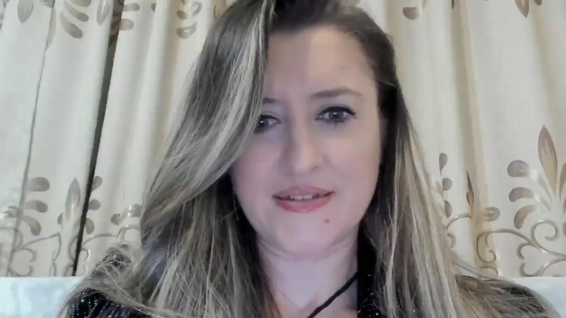 Gallery image thumbnail from BestDream's myfreecams stream on, 02/14/2025, 18:04 image 7 of 20