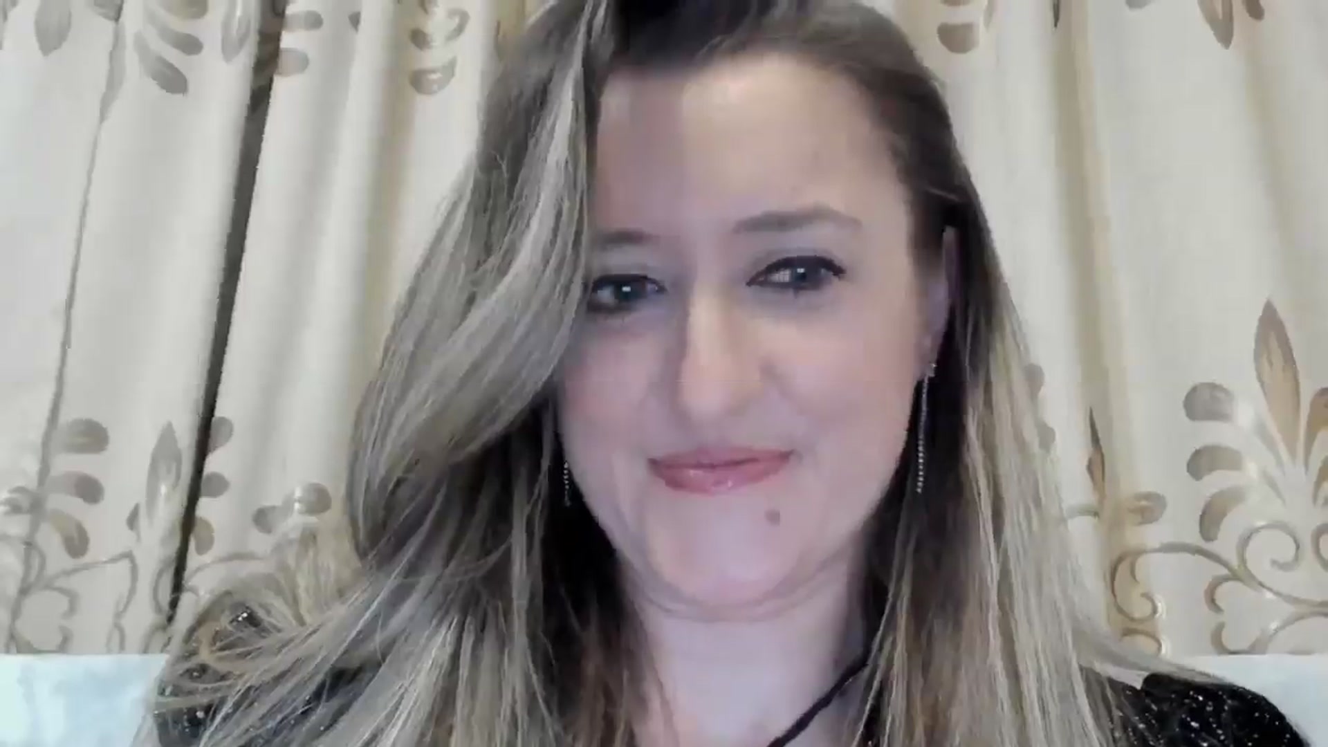 Gallery image thumbnail from BestDream's myfreecams stream on, 02/14/2025, 18:04 image 4 of 20