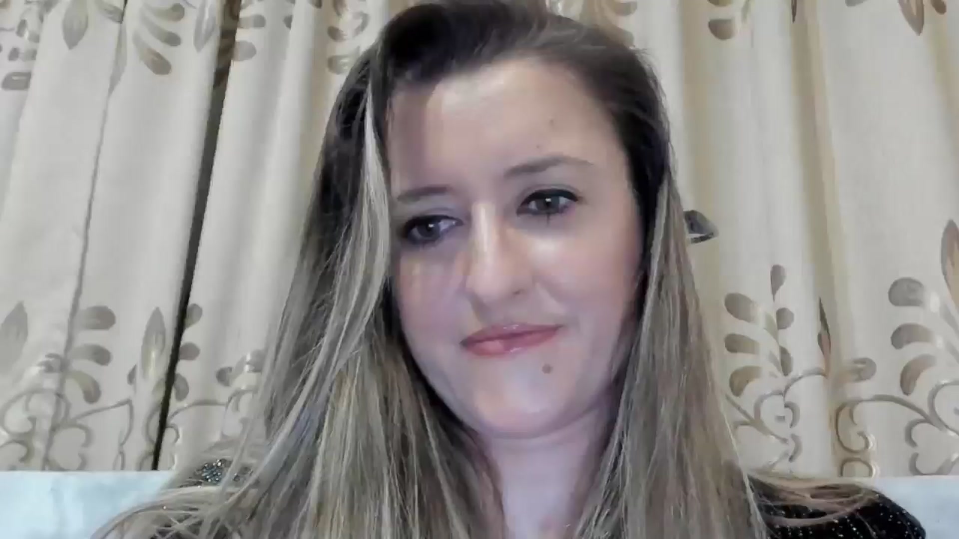 Gallery image thumbnail from BestDream's myfreecams stream on, 02/14/2025, 18:04 image 20 of 20