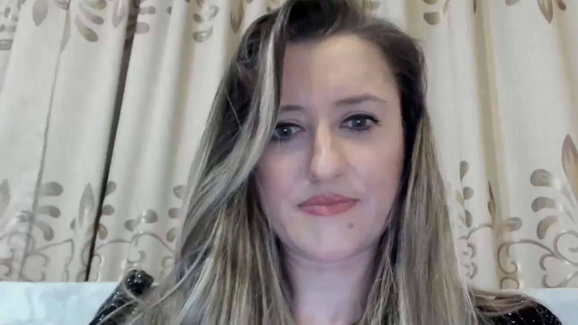 Gallery image thumbnail from BestDream's myfreecams stream on, 02/14/2025, 18:04 image 18 of 20