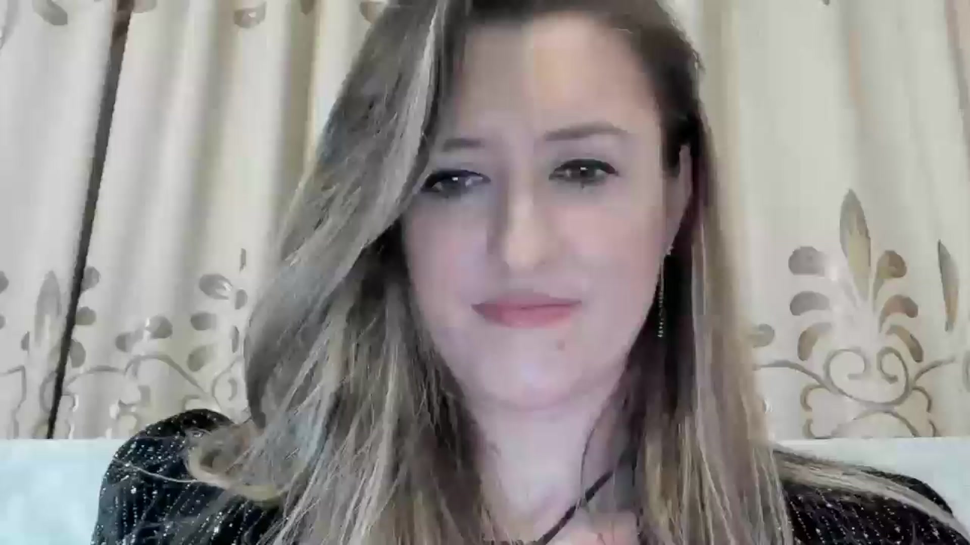 Gallery image thumbnail from BestDream's myfreecams stream on, 02/14/2025, 19:25 image 3 of 20