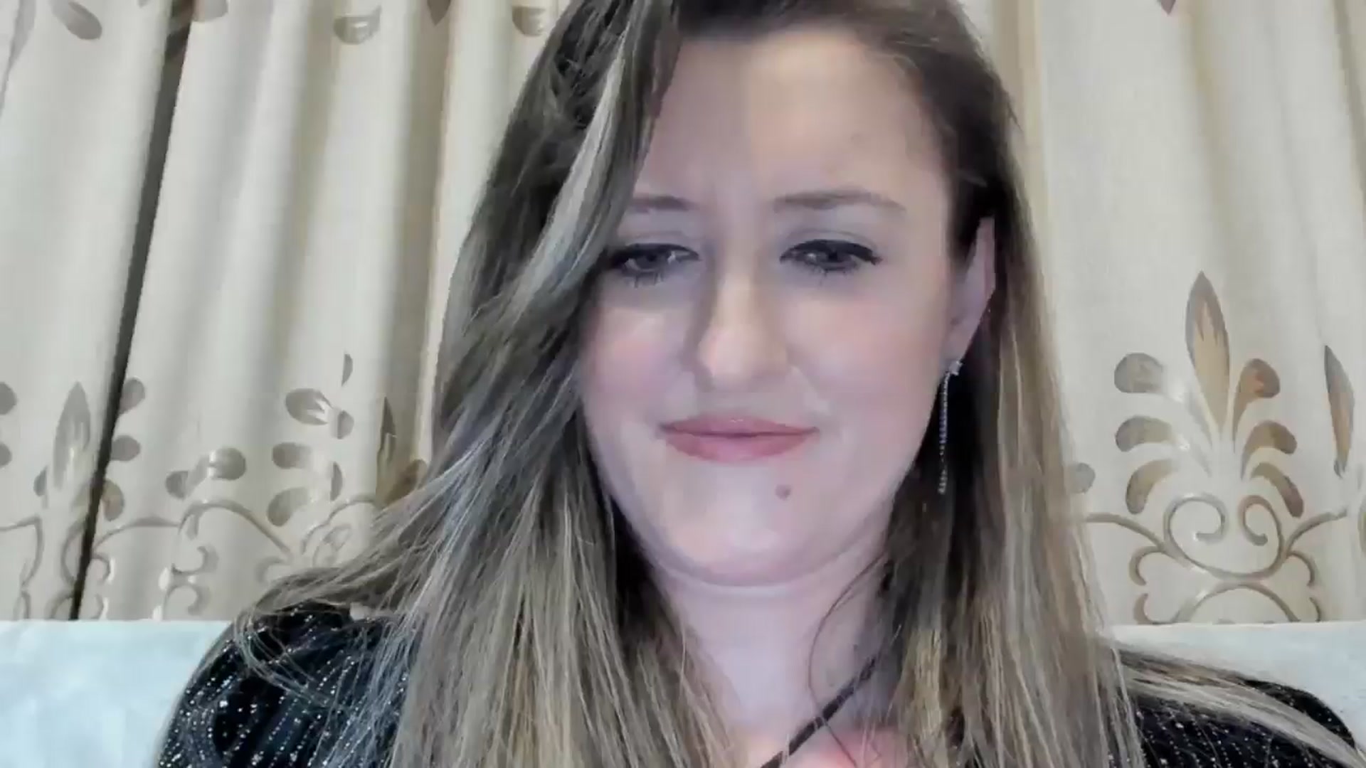 Gallery image thumbnail from BestDream's myfreecams stream on, 02/14/2025, 19:25 image 11 of 20