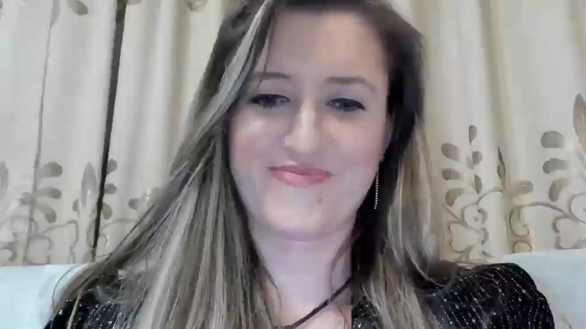 Gallery image thumbnail from BestDream's myfreecams stream on, 02/14/2025, 20:09 image 19 of 20