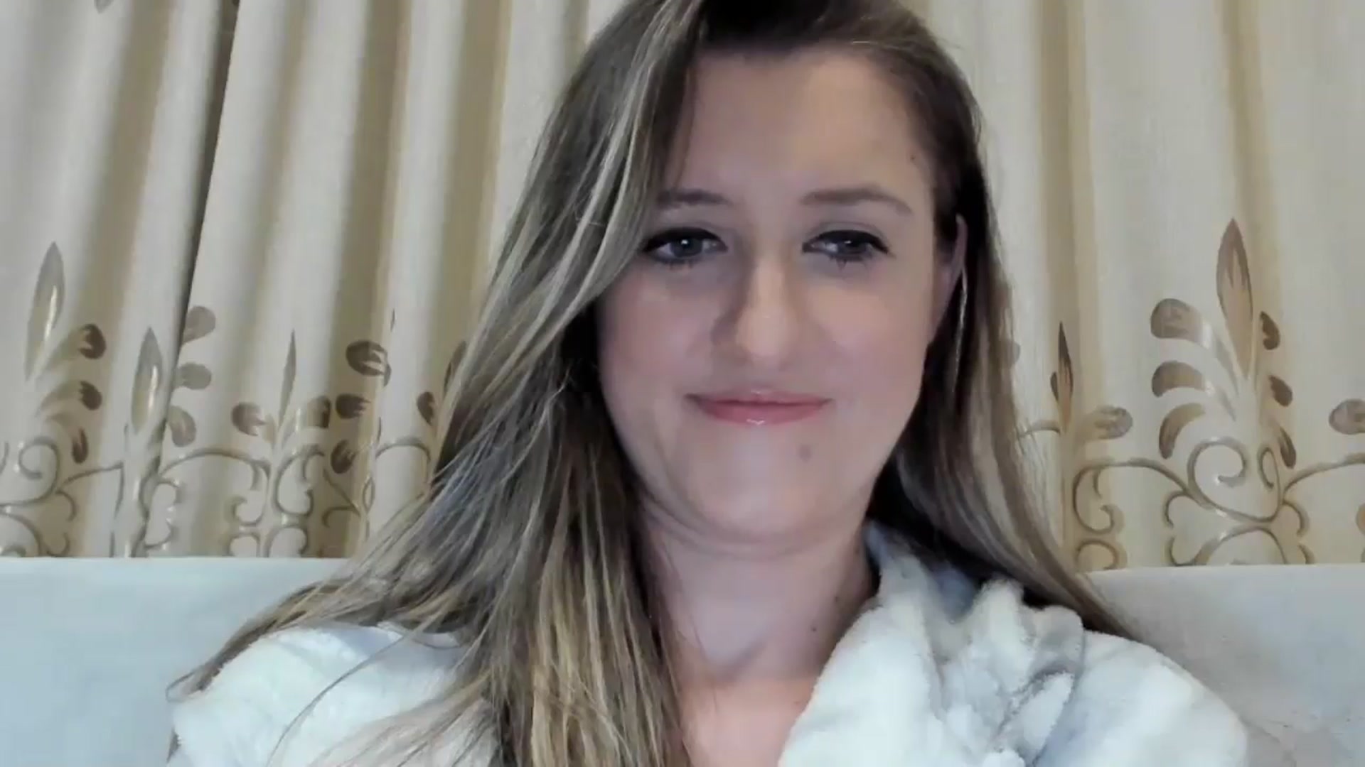 Gallery image thumbnail from BestDream's myfreecams stream on, 02/19/2025, 20:05 image 16 of 20