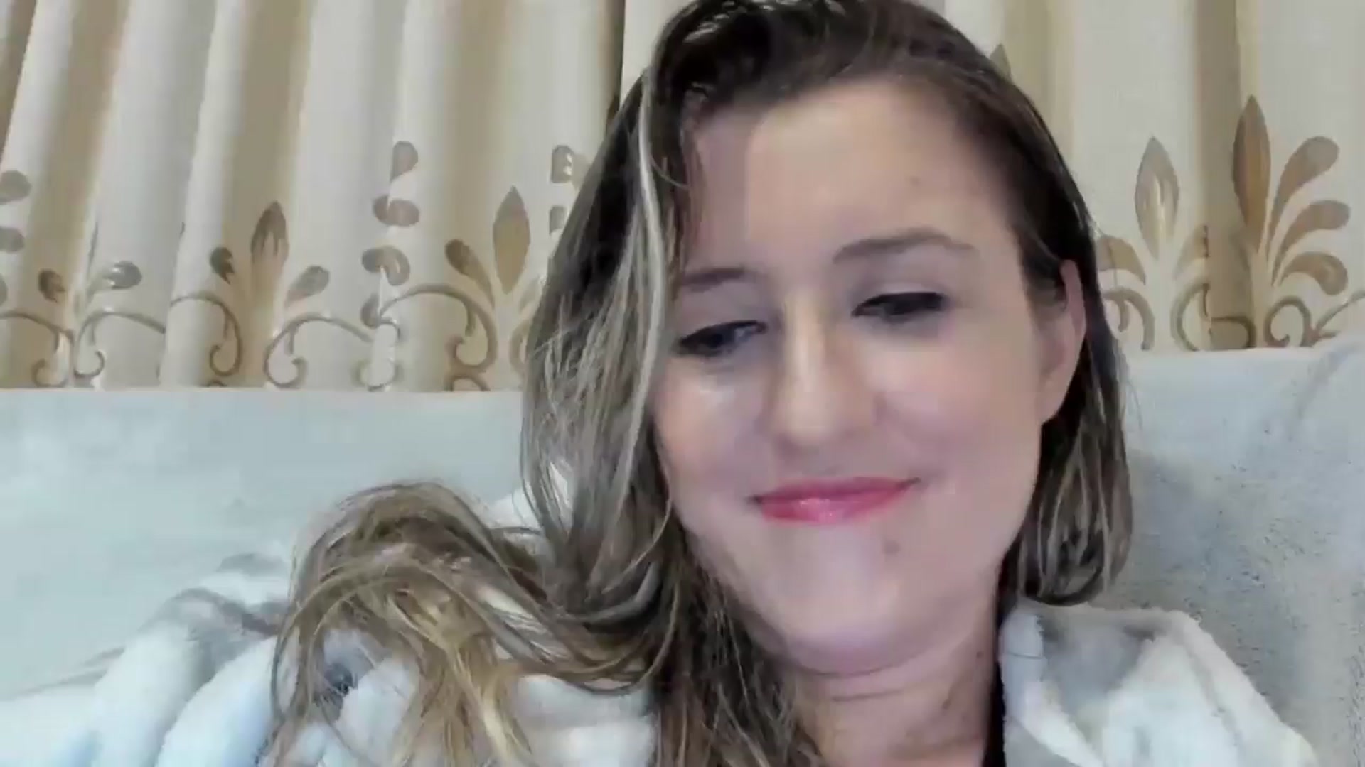 Gallery image thumbnail from BestDream's myfreecams stream on, 02/25/2025, 23:55 image 10 of 20