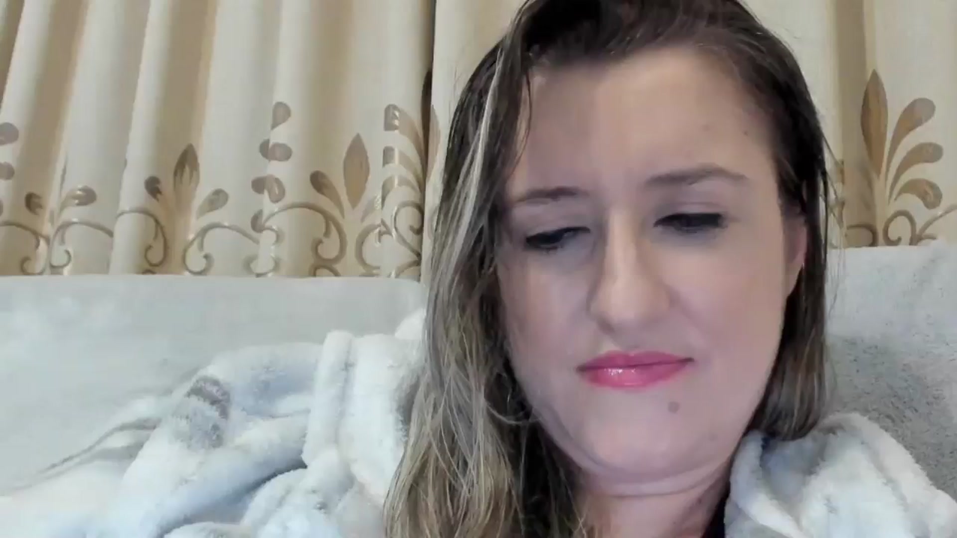 Gallery image thumbnail from BestDream's myfreecams stream on, 02/25/2025, 23:55 image 19 of 20