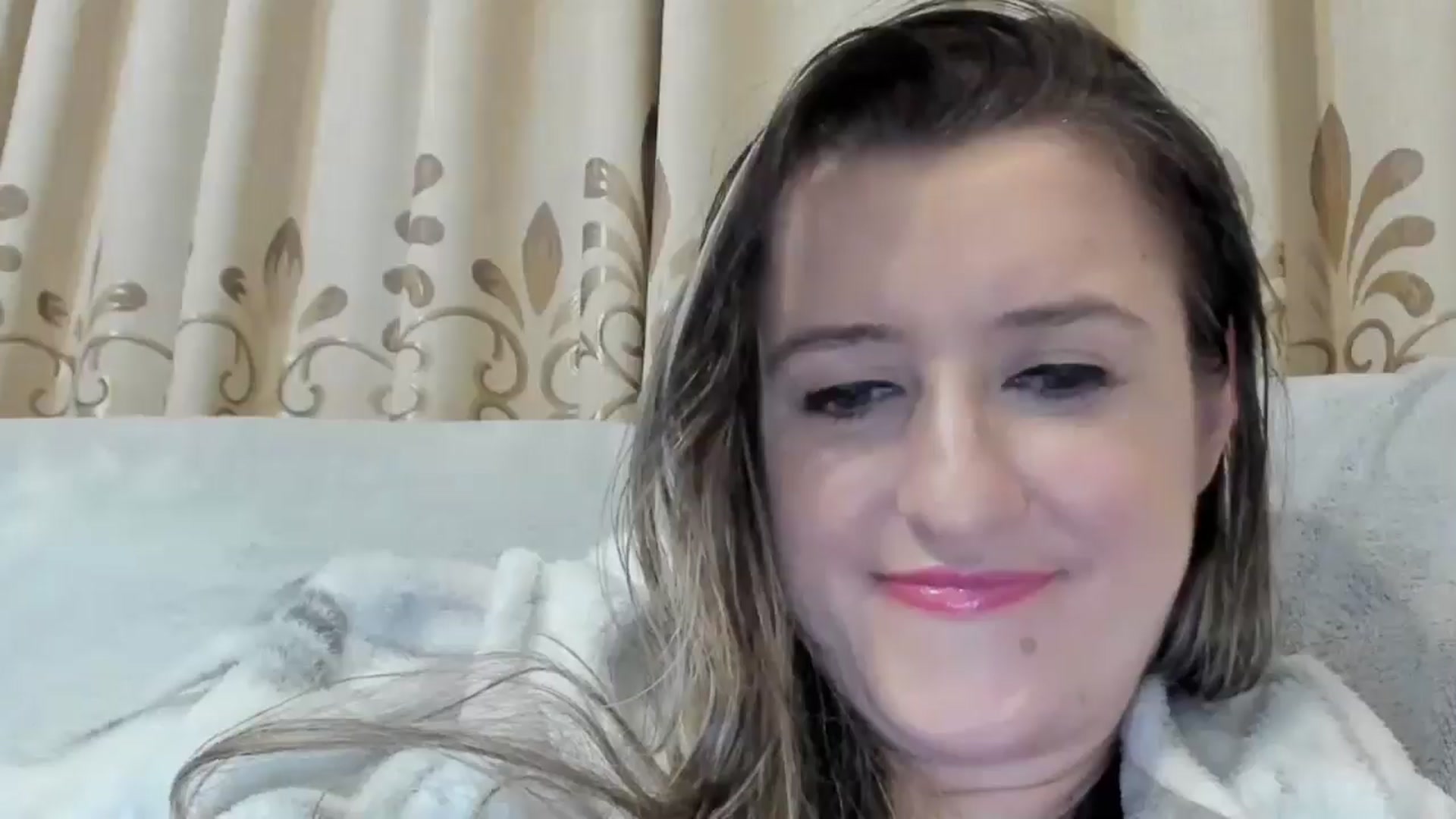Gallery image thumbnail from BestDream's myfreecams stream on, 02/25/2025, 23:55 image 17 of 20