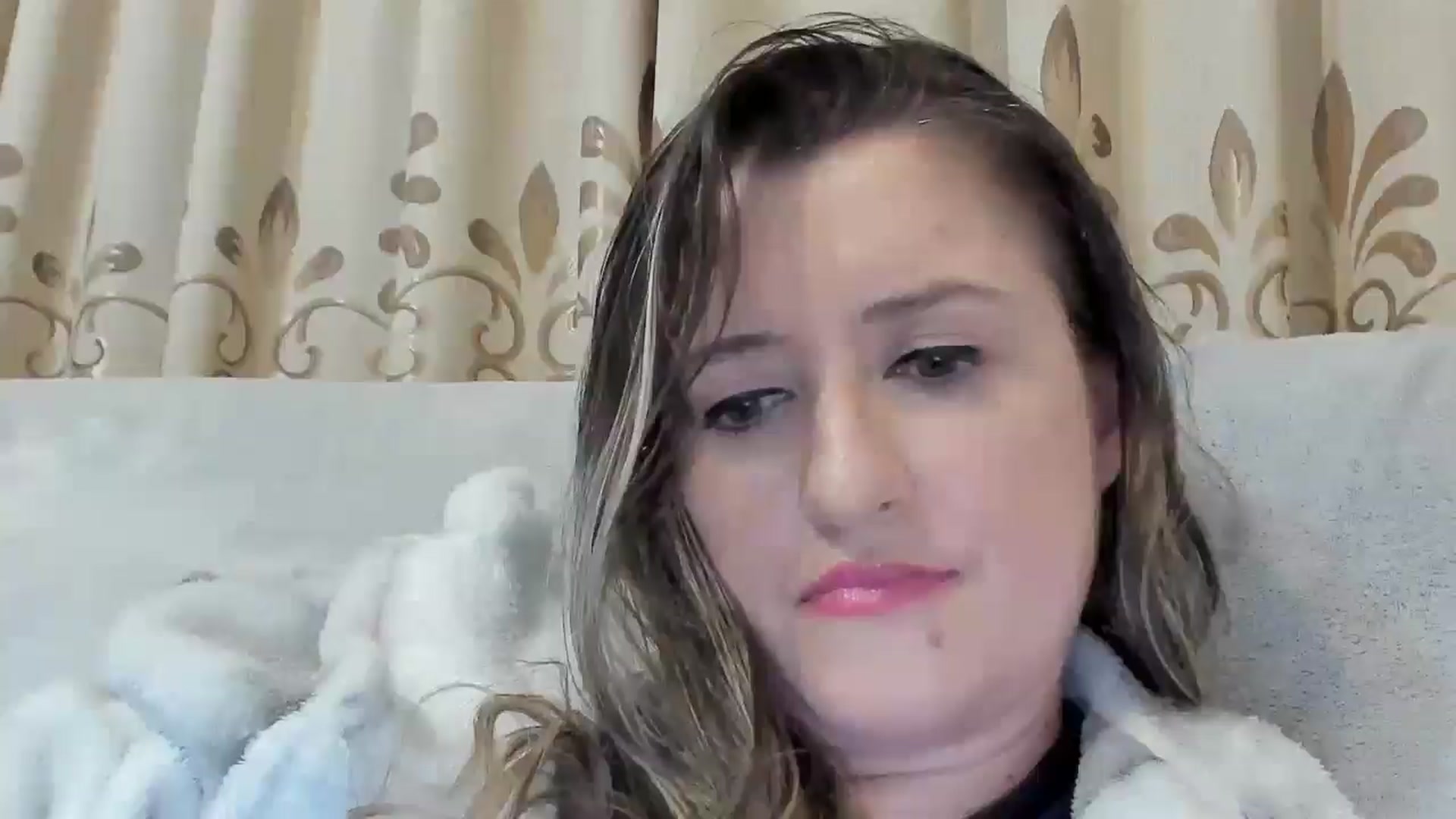 Gallery image thumbnail from BestDream's myfreecams stream on, 02/26/2025, 24:36 image 12 of 20