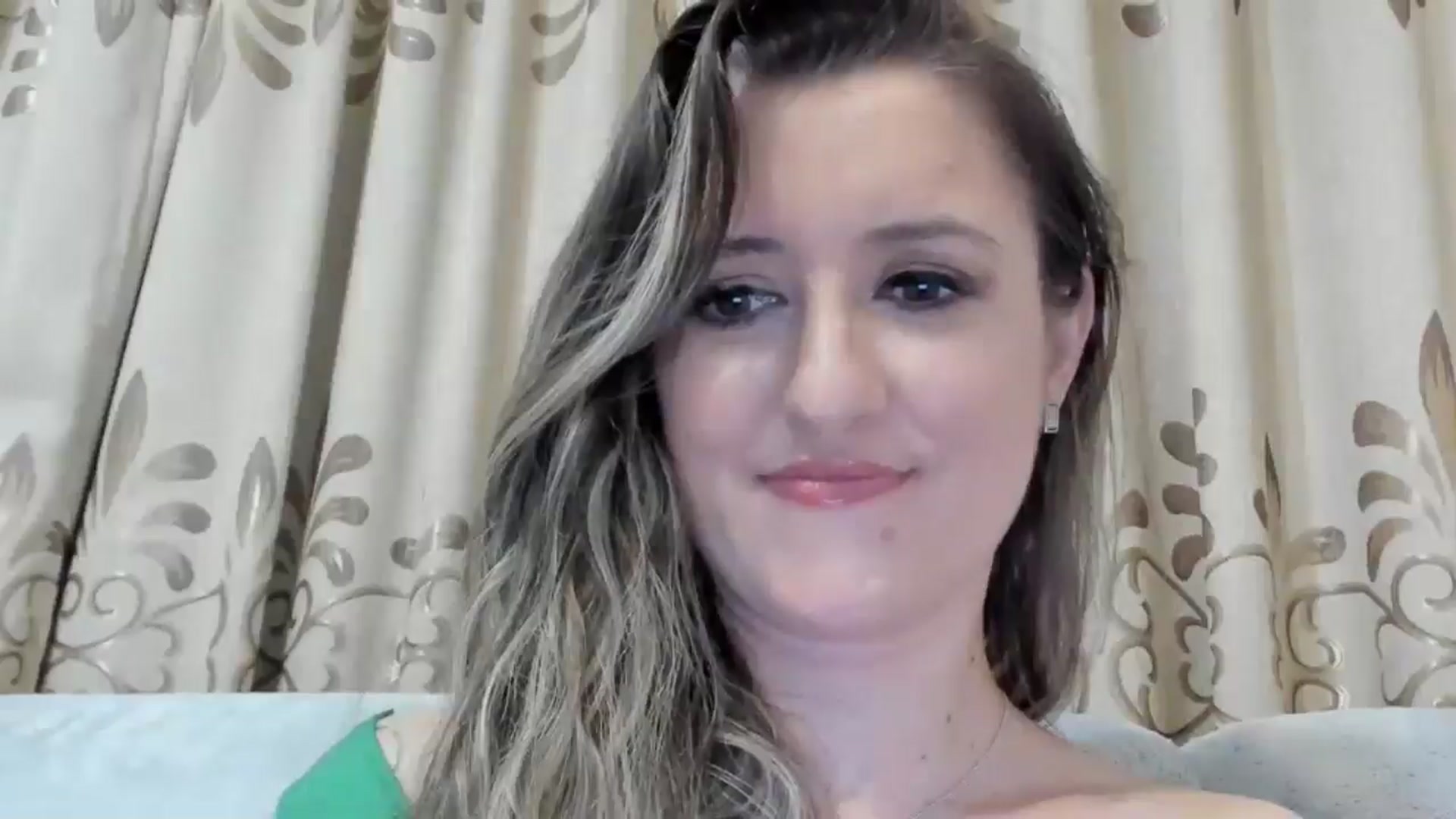 Gallery image thumbnail from BestDream's myfreecams stream on, 03/02/2025, 22:27 image 4 of 20