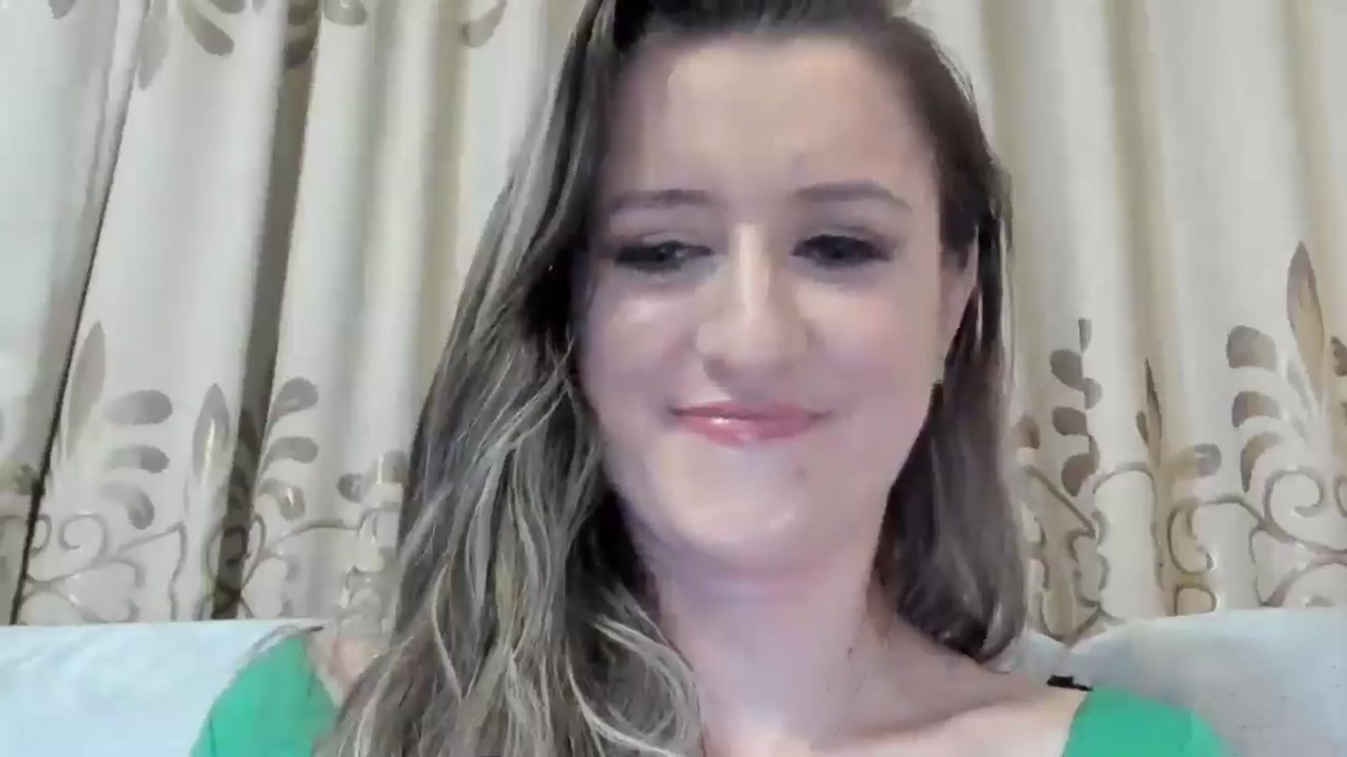 Gallery image thumbnail from BestDream's myfreecams stream on, 03/02/2025, 22:27 image 12 of 20