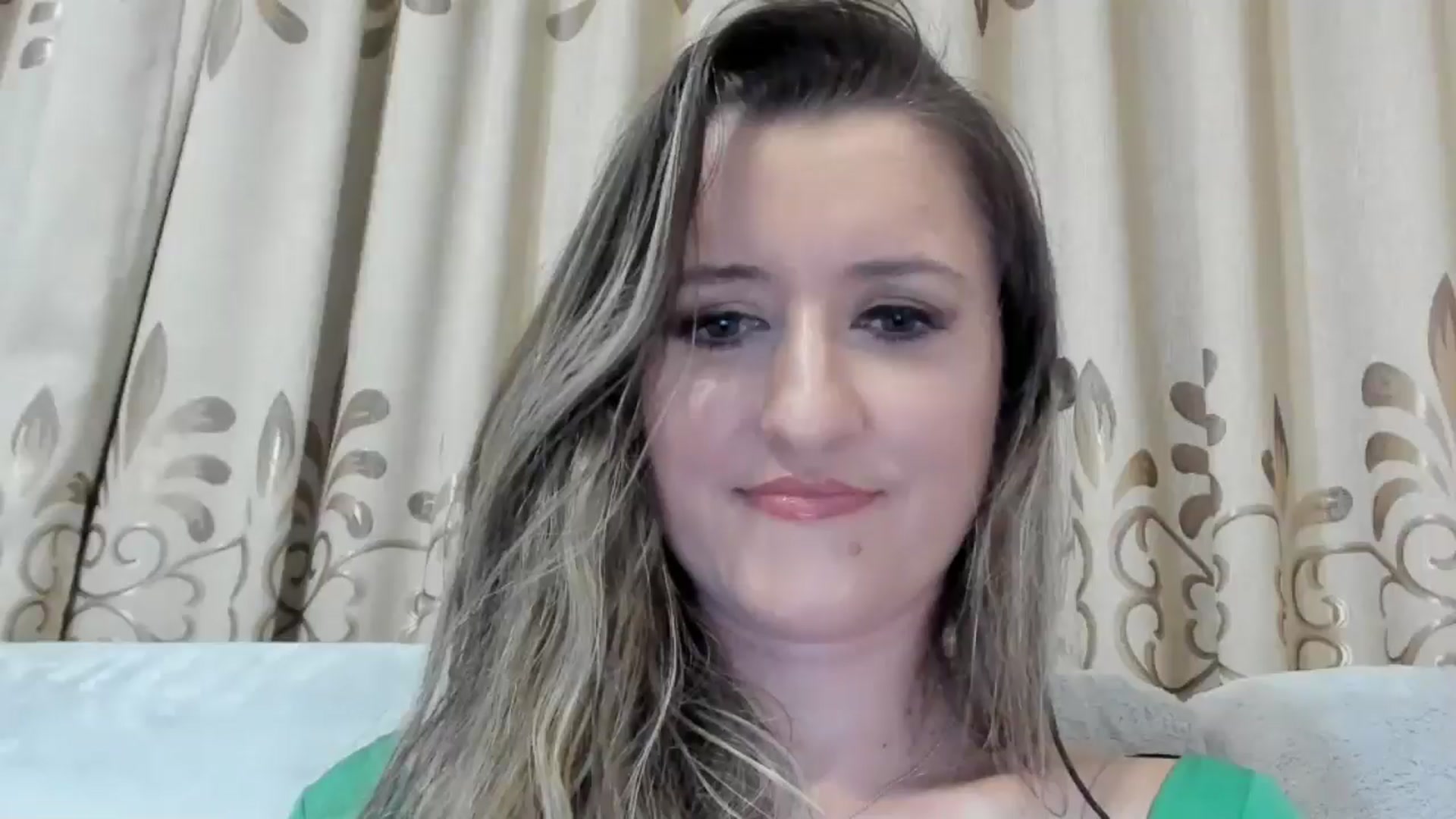 Gallery image thumbnail from BestDream's myfreecams stream on, 03/02/2025, 23:02 image 8 of 20