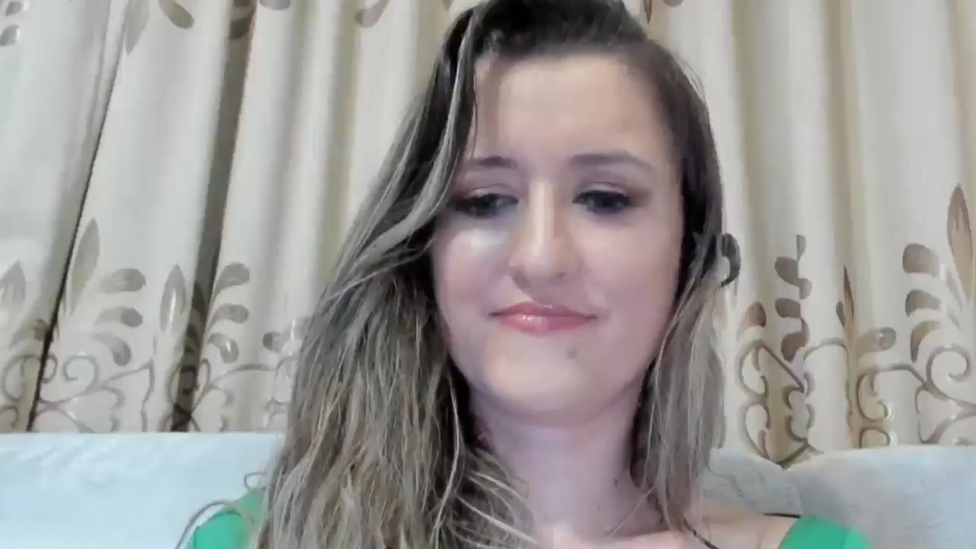 Gallery image thumbnail from BestDream's myfreecams stream on, 03/02/2025, 23:02 image 14 of 20