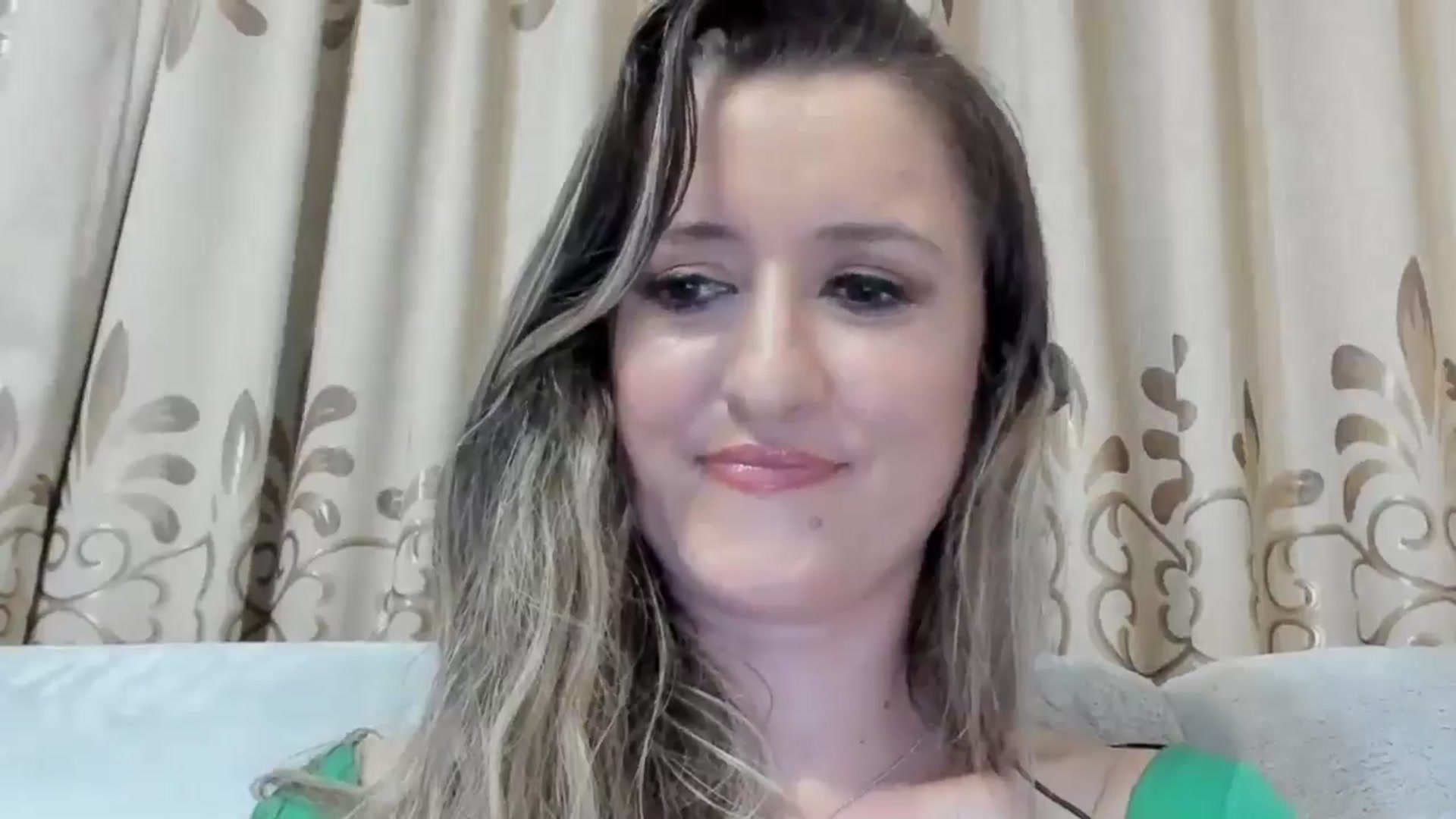 Gallery image thumbnail from BestDream's myfreecams stream on, 03/02/2025, 23:02 image 18 of 20