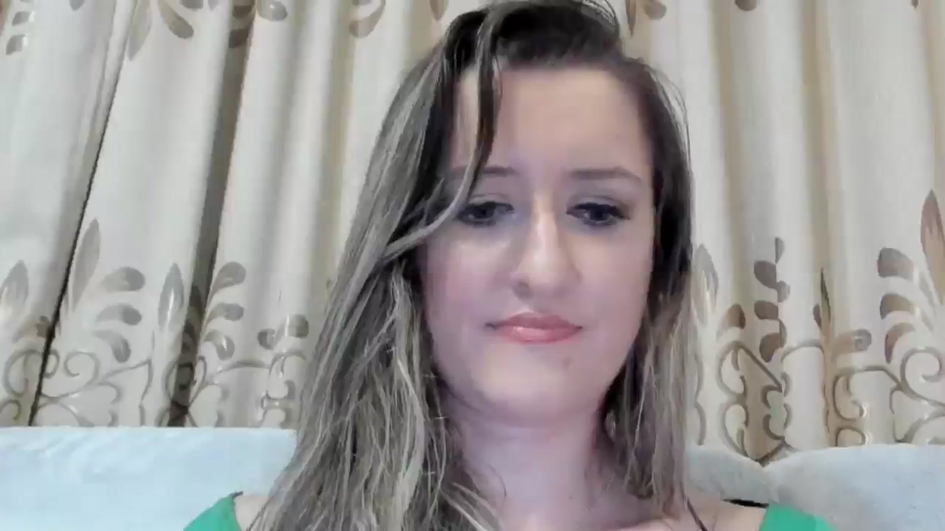 Gallery image thumbnail from BestDream's myfreecams stream on, 03/02/2025, 23:02 image 6 of 20