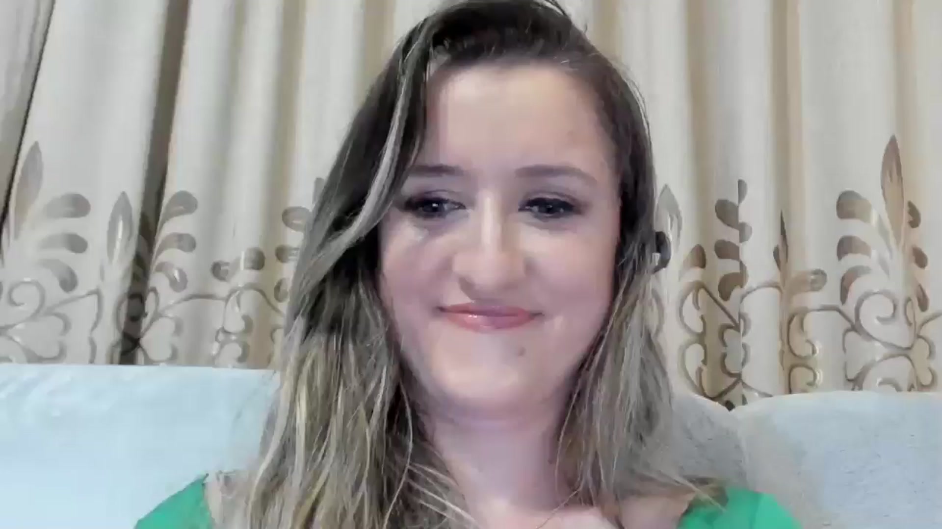 Gallery image thumbnail from BestDream's myfreecams stream on, 03/02/2025, 23:30 image 13 of 20