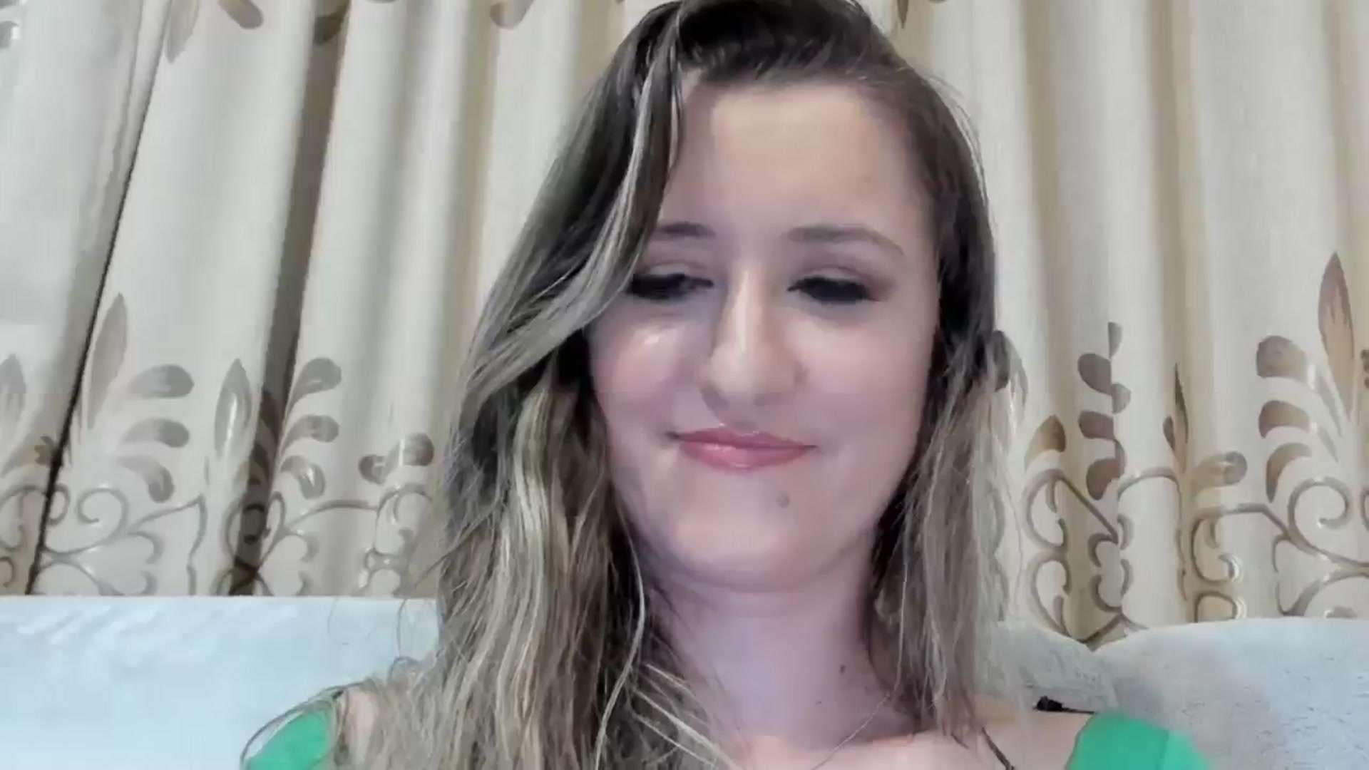 Gallery image thumbnail from BestDream's myfreecams stream on, 03/02/2025, 23:30 image 5 of 20