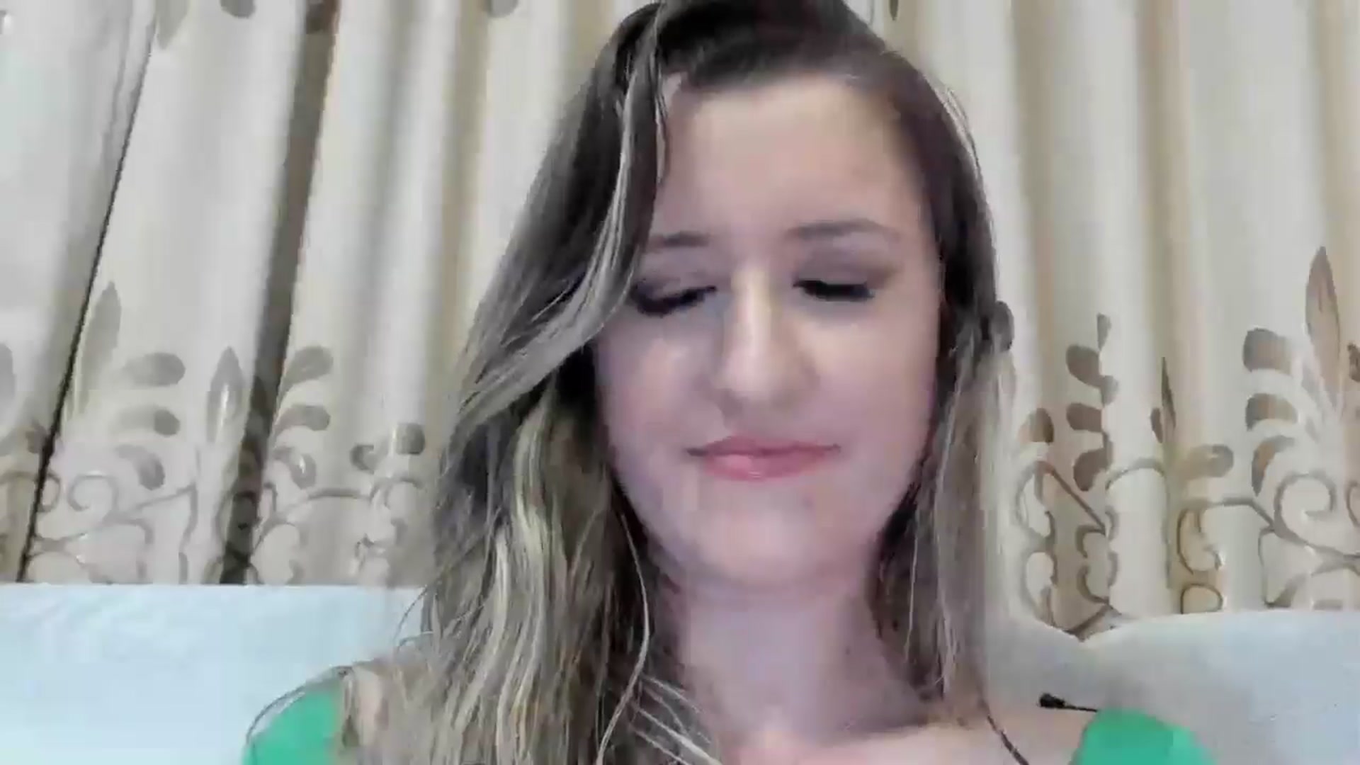 Gallery image thumbnail from BestDream's myfreecams stream on, 03/02/2025, 23:30 image 6 of 20