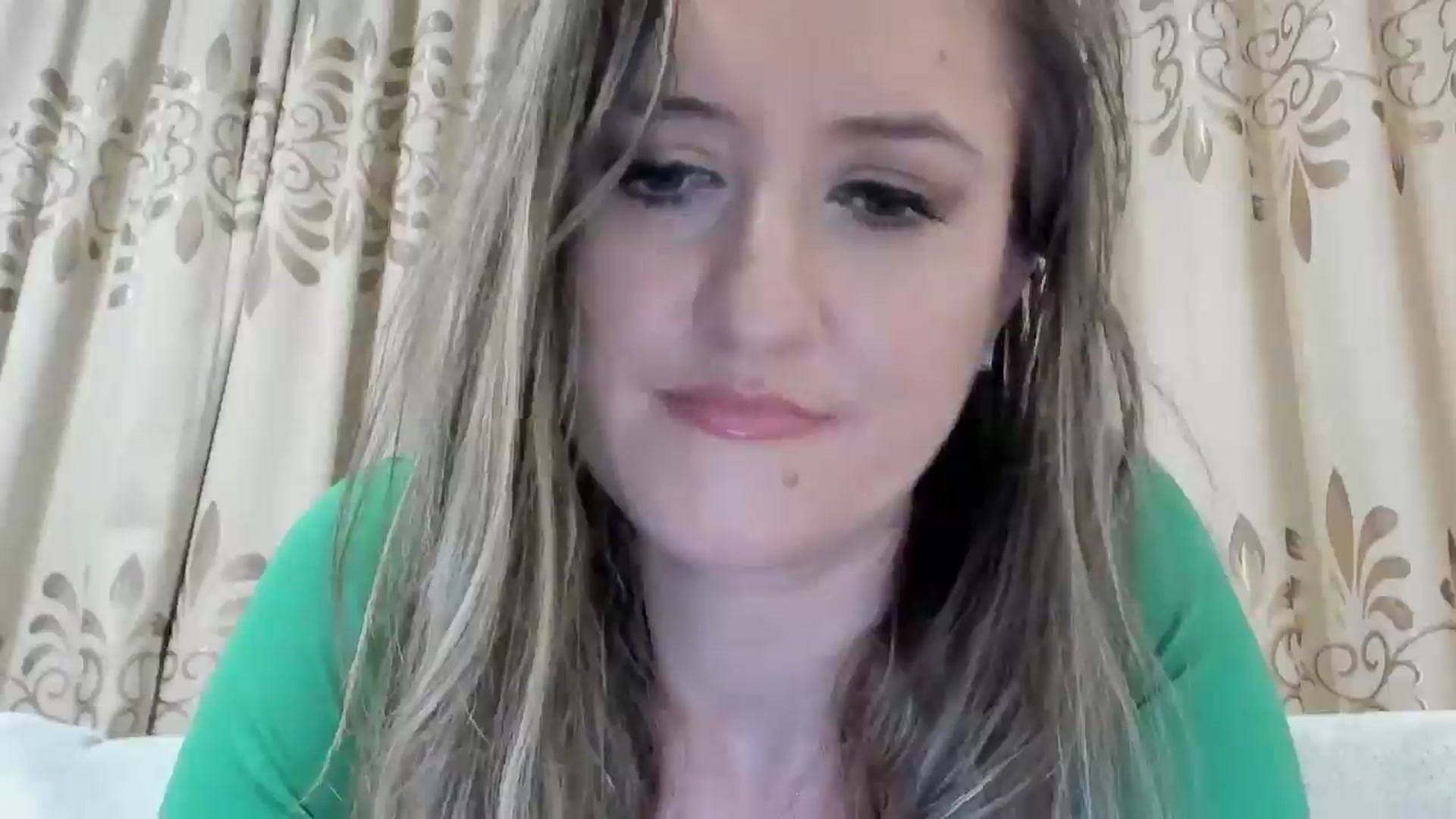 Gallery image thumbnail from BestDream's myfreecams stream on, 03/03/2025, 01:50 image 11 of 20