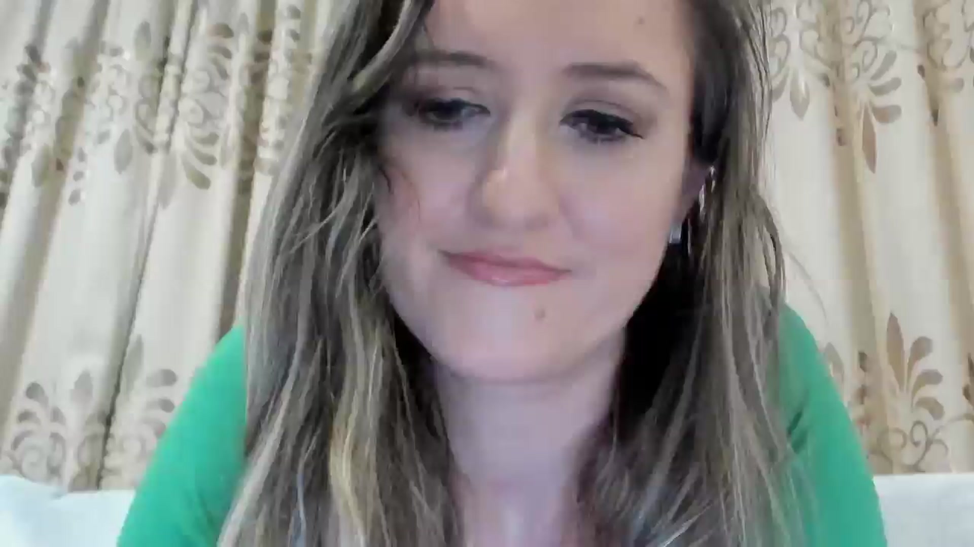 Gallery image thumbnail from BestDream's myfreecams stream on, 03/03/2025, 01:50 image 12 of 20