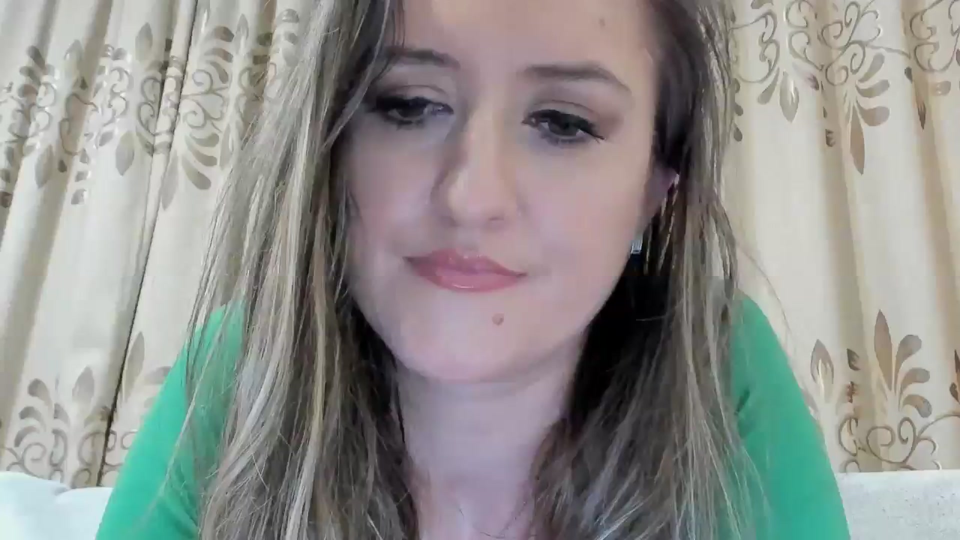 Gallery image thumbnail from BestDream's myfreecams stream on, 03/03/2025, 01:50 image 8 of 20