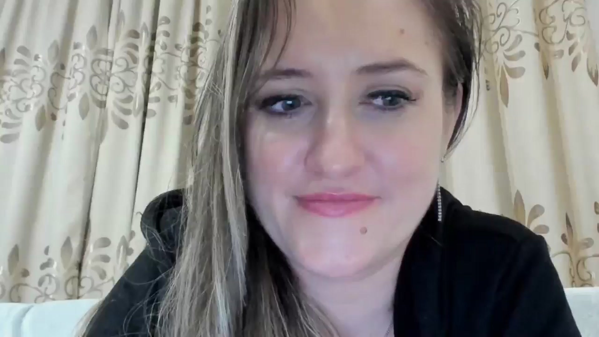 Gallery image thumbnail from BestDream's myfreecams stream on, 03/04/2025, 02:01 image 8 of 20