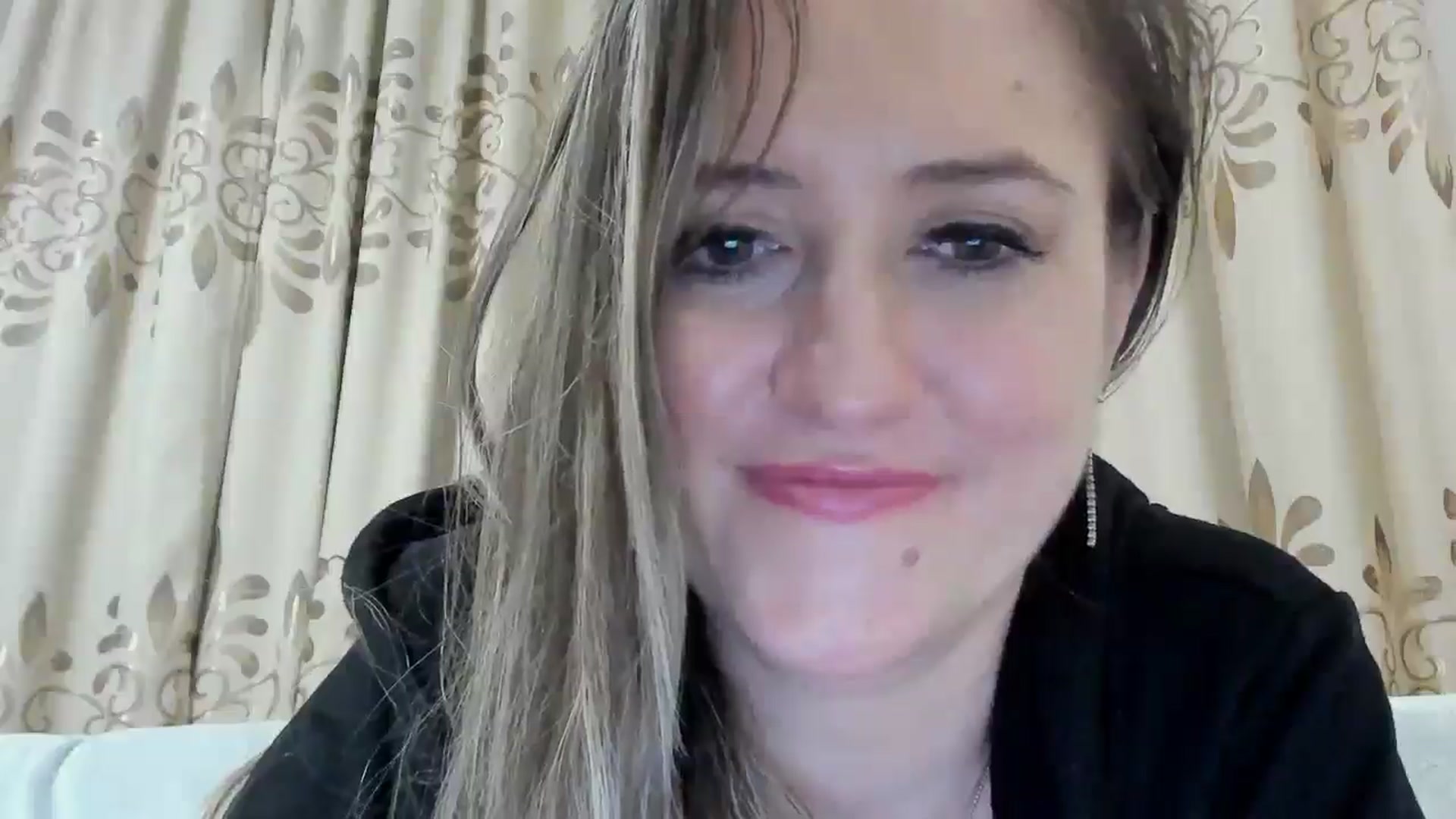 Gallery image thumbnail from BestDream's myfreecams stream on, 03/04/2025, 02:01 image 9 of 20
