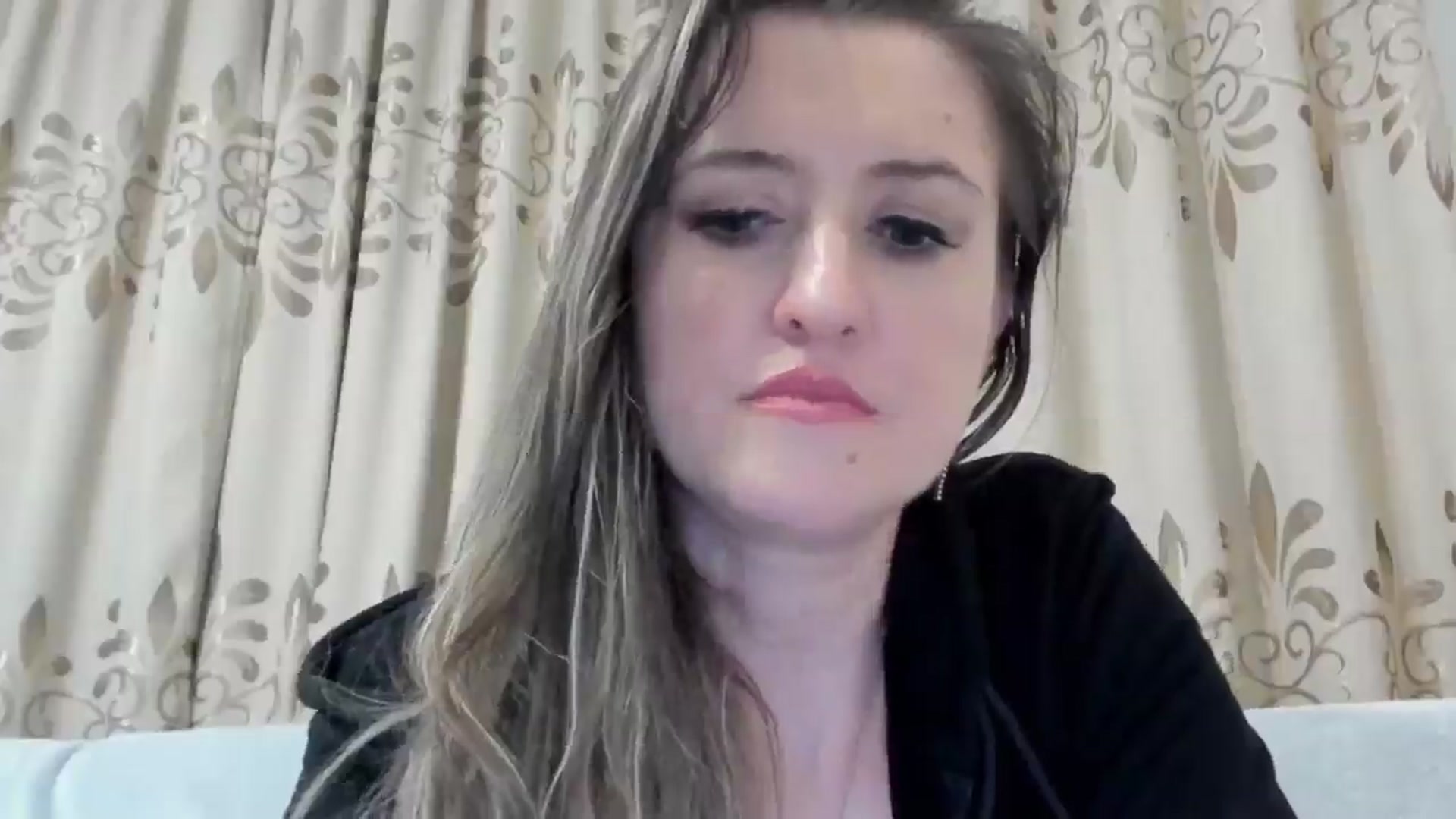 Gallery image thumbnail from BestDream's myfreecams stream on, 03/04/2025, 02:01 image 16 of 20