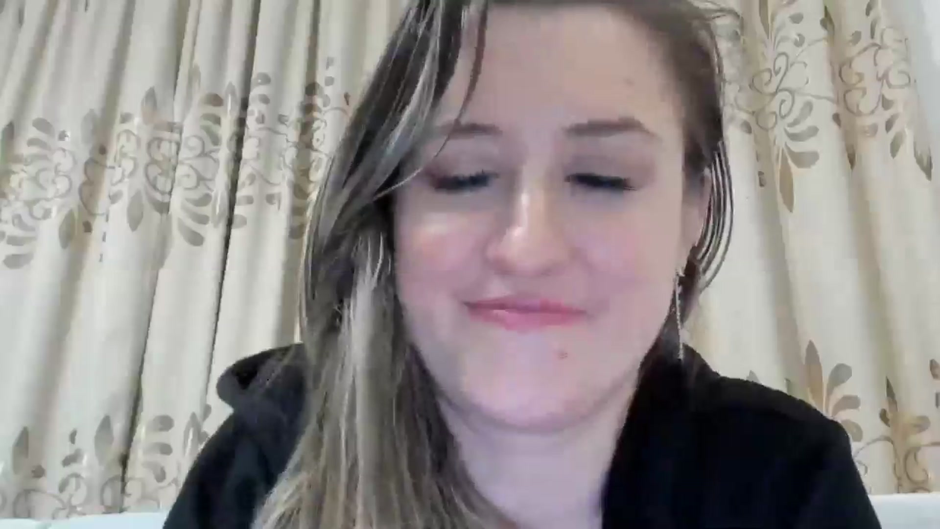 Gallery image thumbnail from BestDream's myfreecams stream on, 03/04/2025, 02:45 image 5 of 20