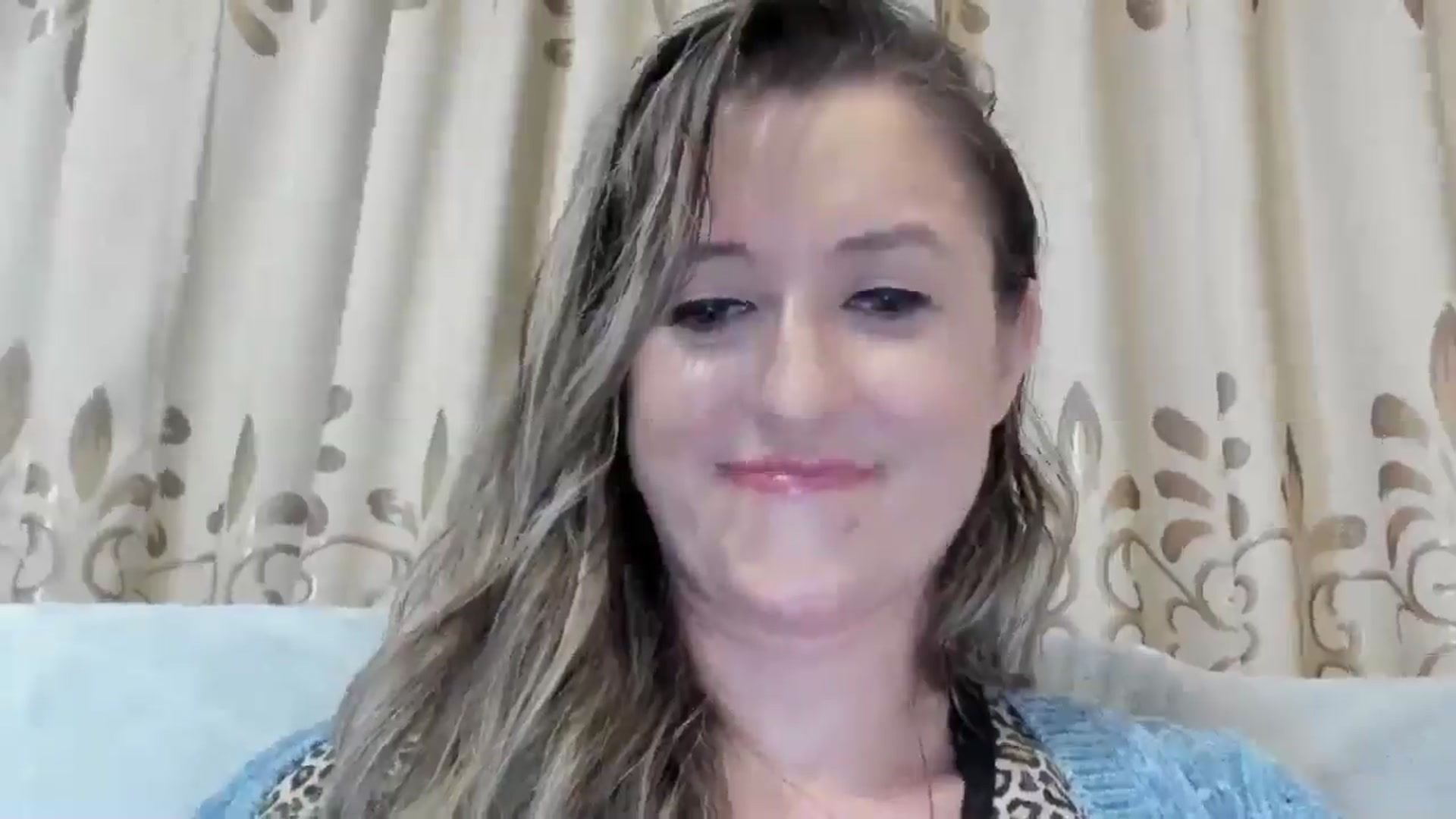 Gallery image thumbnail from BestDream's myfreecams stream on, 03/10/2025, 01:03 image 6 of 20