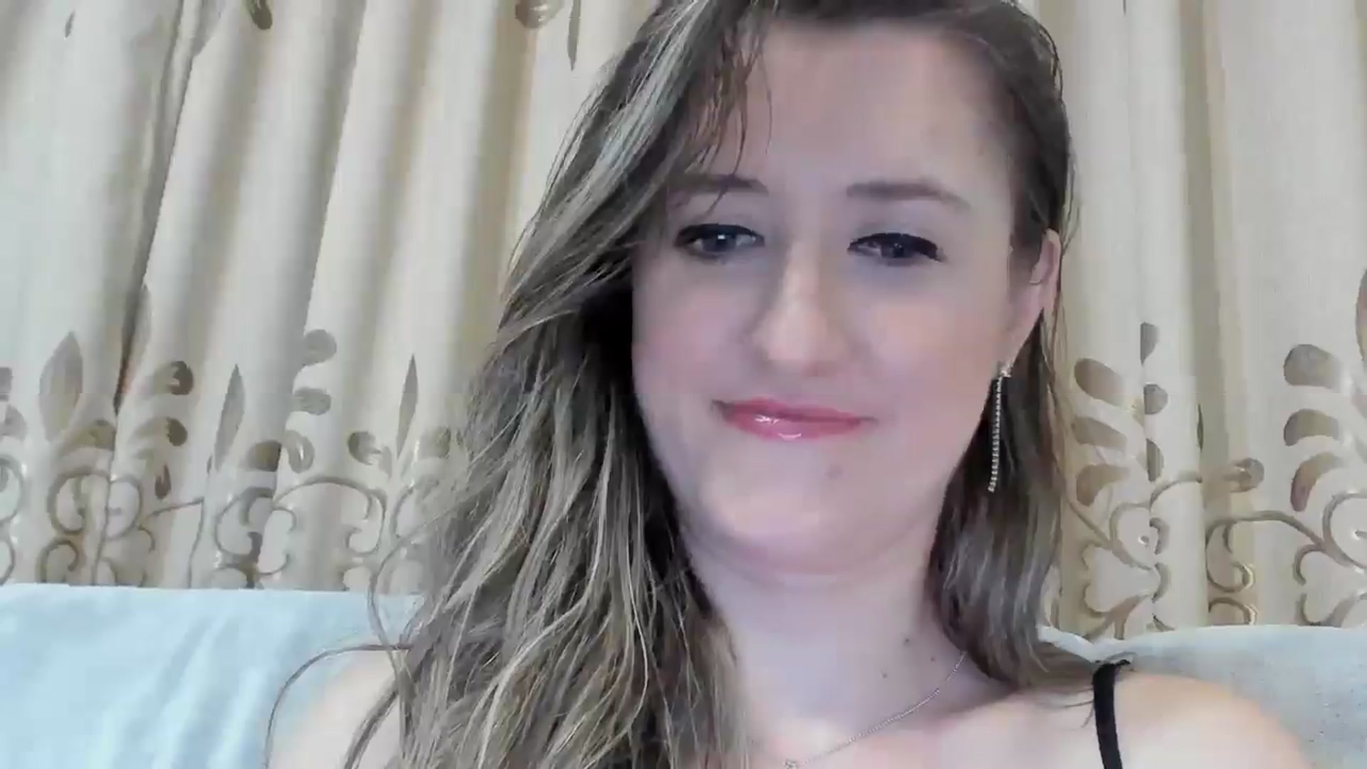 Gallery image thumbnail from BestDream's myfreecams stream on, 03/13/2025, 22:32 image 17 of 20