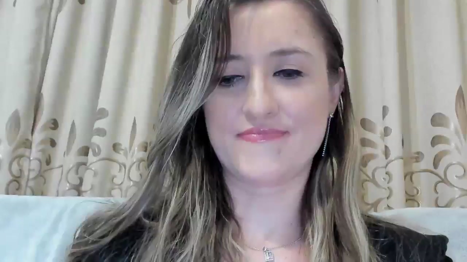 Gallery image thumbnail from BestDream's myfreecams stream on, 03/13/2025, 23:32 image 5 of 20