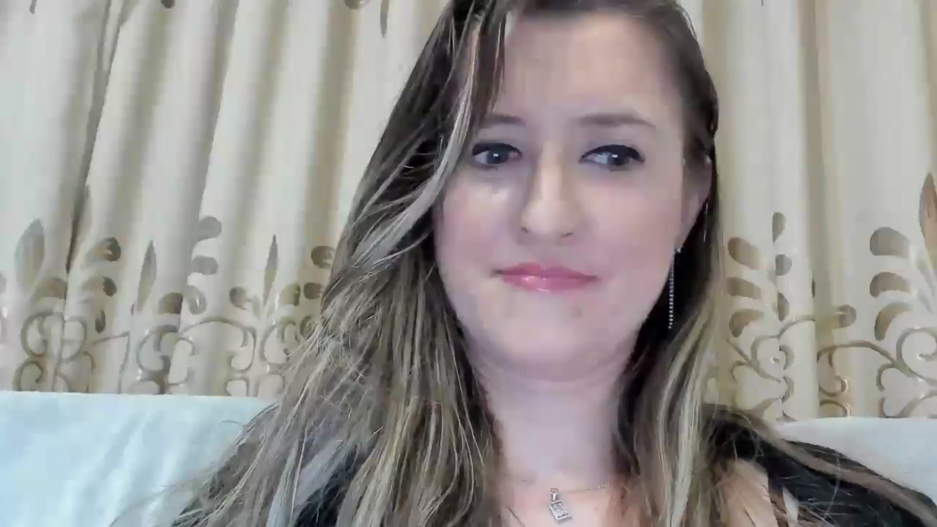 Gallery image thumbnail from BestDream's myfreecams stream on, 03/13/2025, 23:32 image 19 of 20