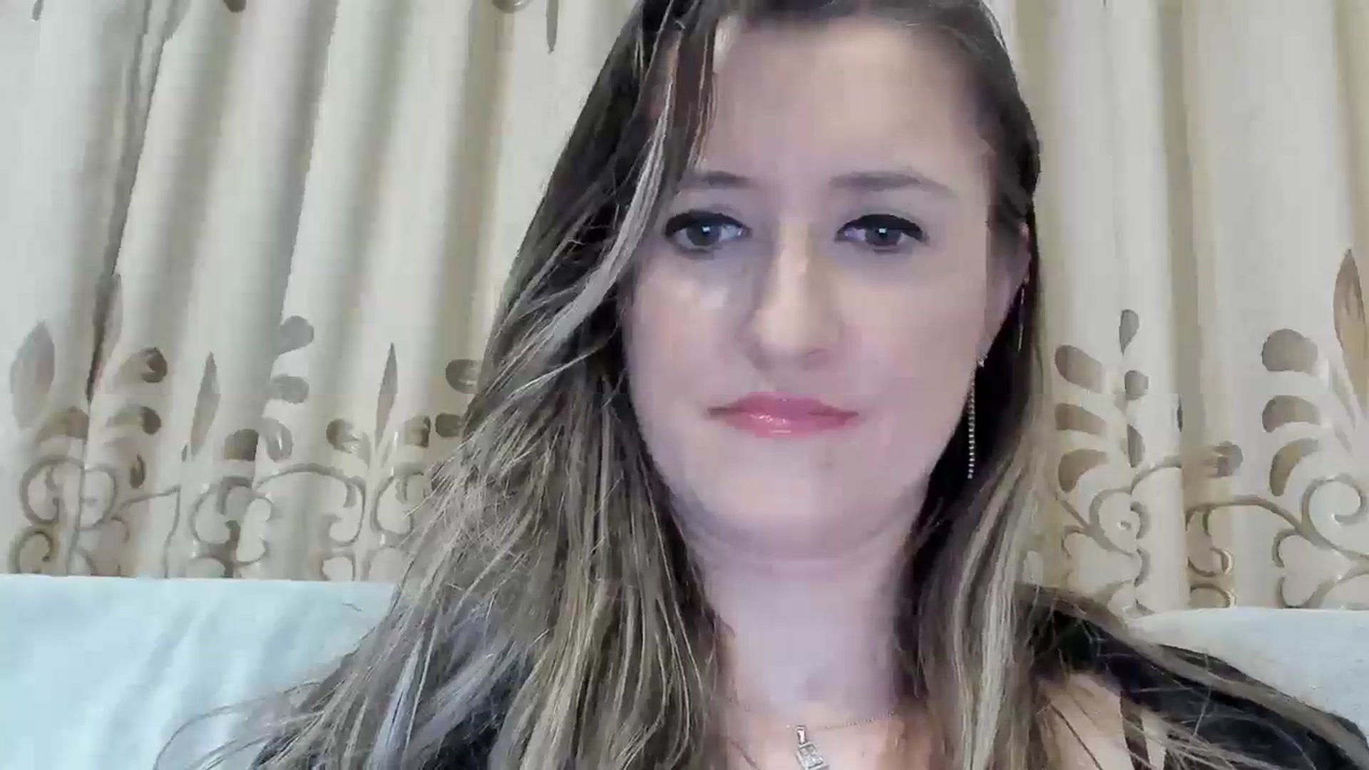 Gallery image thumbnail from BestDream's myfreecams stream on, 03/13/2025, 23:32 image 18 of 20