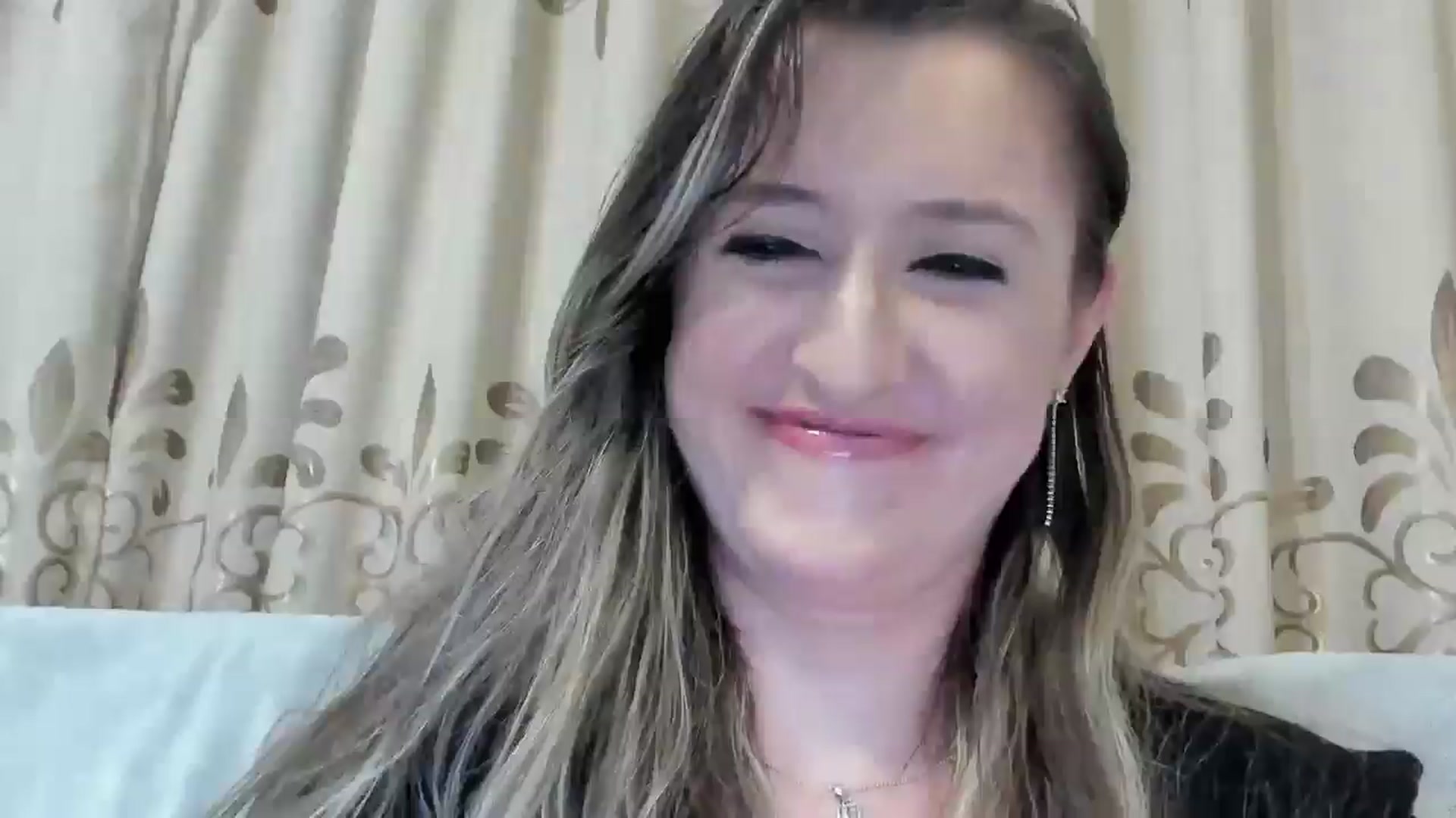 Gallery image thumbnail from BestDream's myfreecams stream on, 03/13/2025, 23:32 image 11 of 20